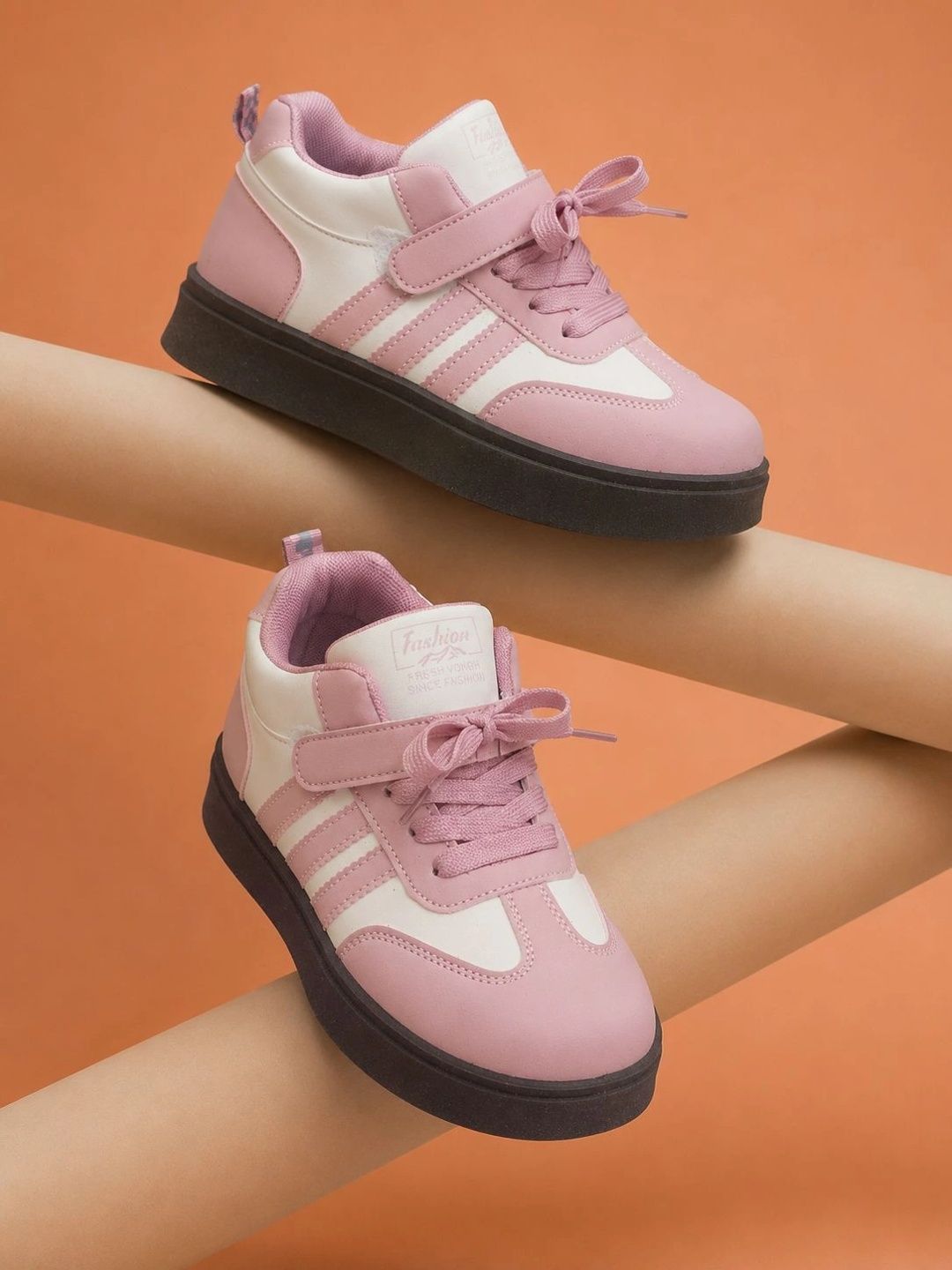 Happy Feet Happy Feet Girls Colourblocked Sneakers