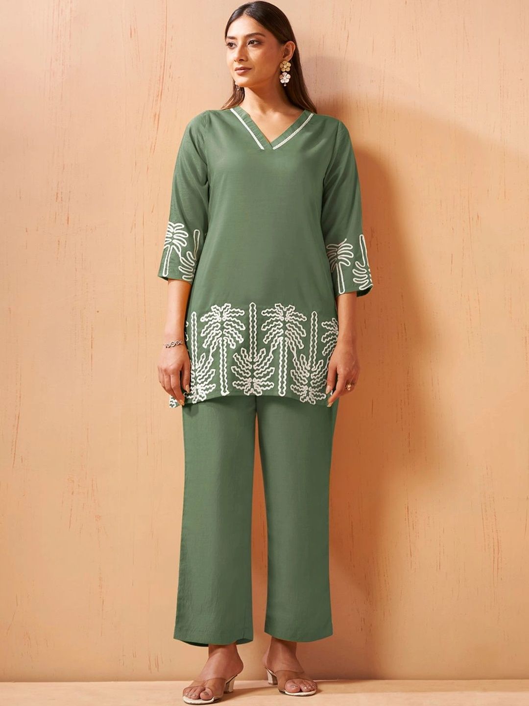 DRESOUL White Romance Cotton Embroidered Tunic with Trousers
