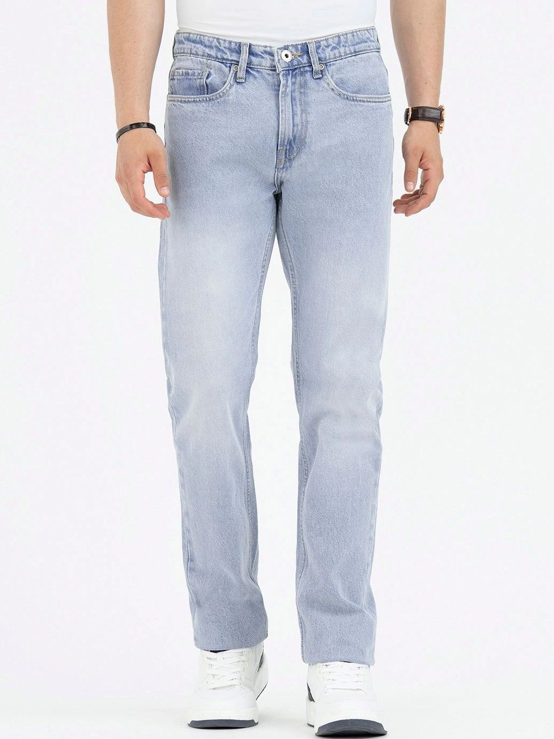 Red Tape Men Straight Fit Mid-Rise Jeans