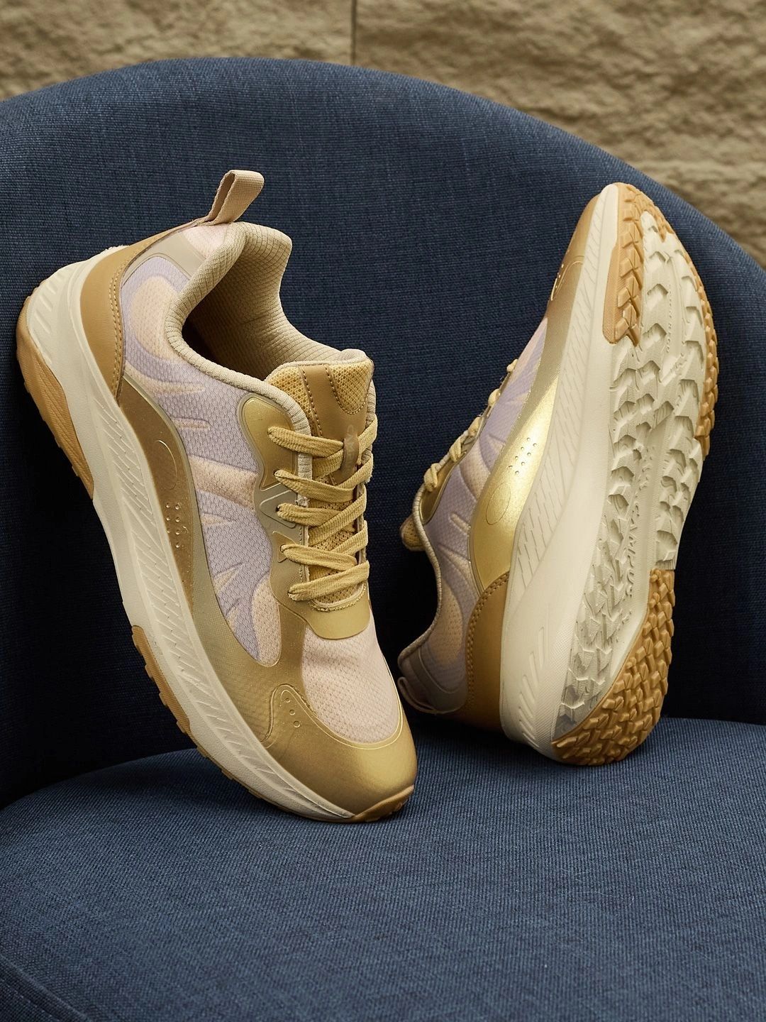 Campus Campus Women Mesh Walking Shoes