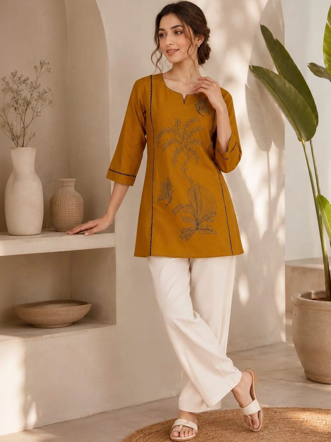 GREEN PEARS Women Tunic with Trousers