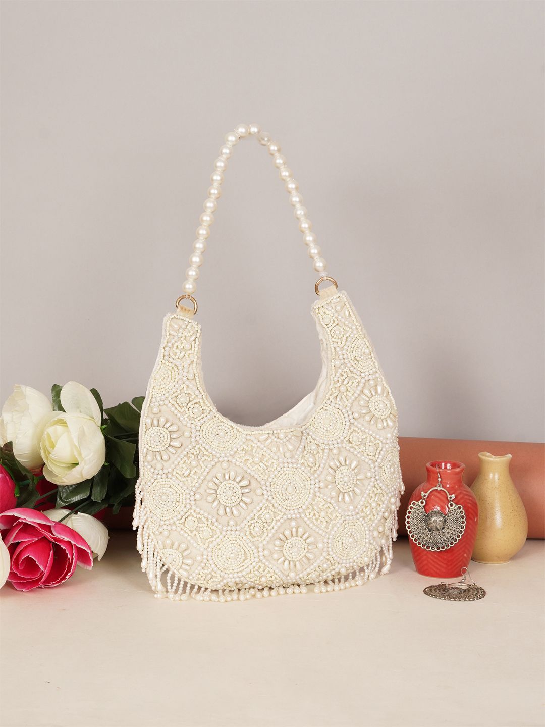 Anouk Anouk Embroidered Potli Clutch