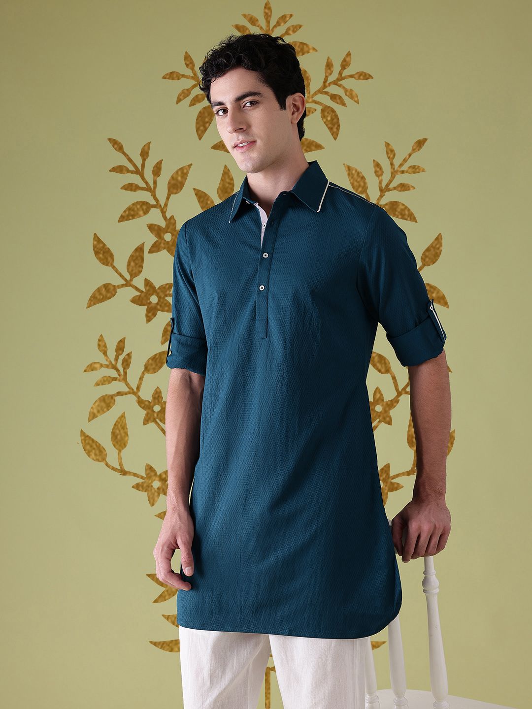 Anouk Geometric Self Design Shirt Collar Straight Kurta