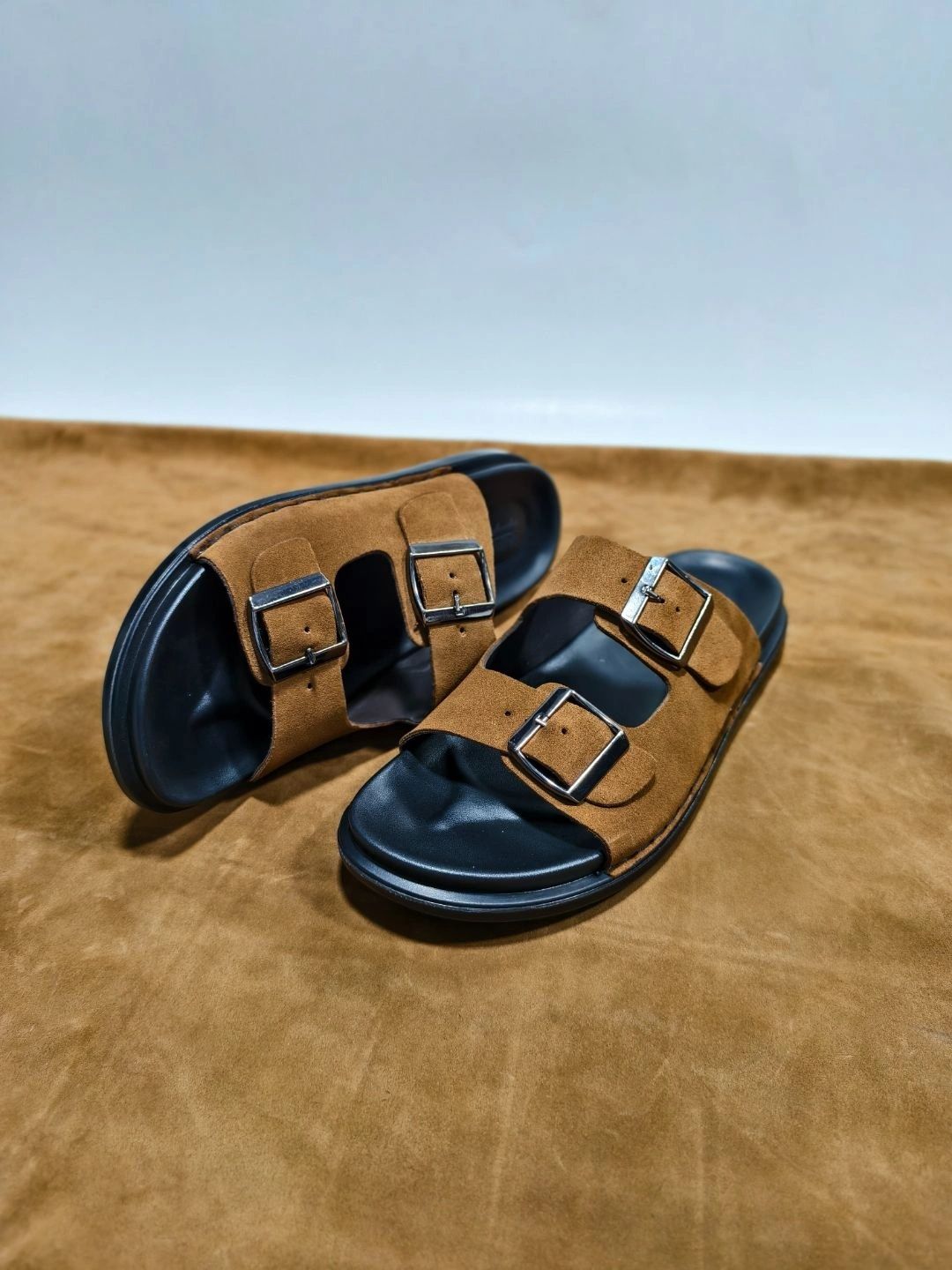 CRAFTAHOLIC Men Sliders