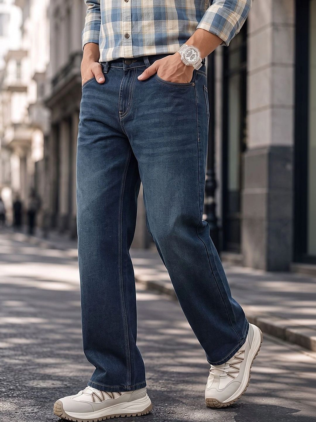 Thomas Scott Men Smart Baggy Fit Mid-Rise Clean Look Jeans