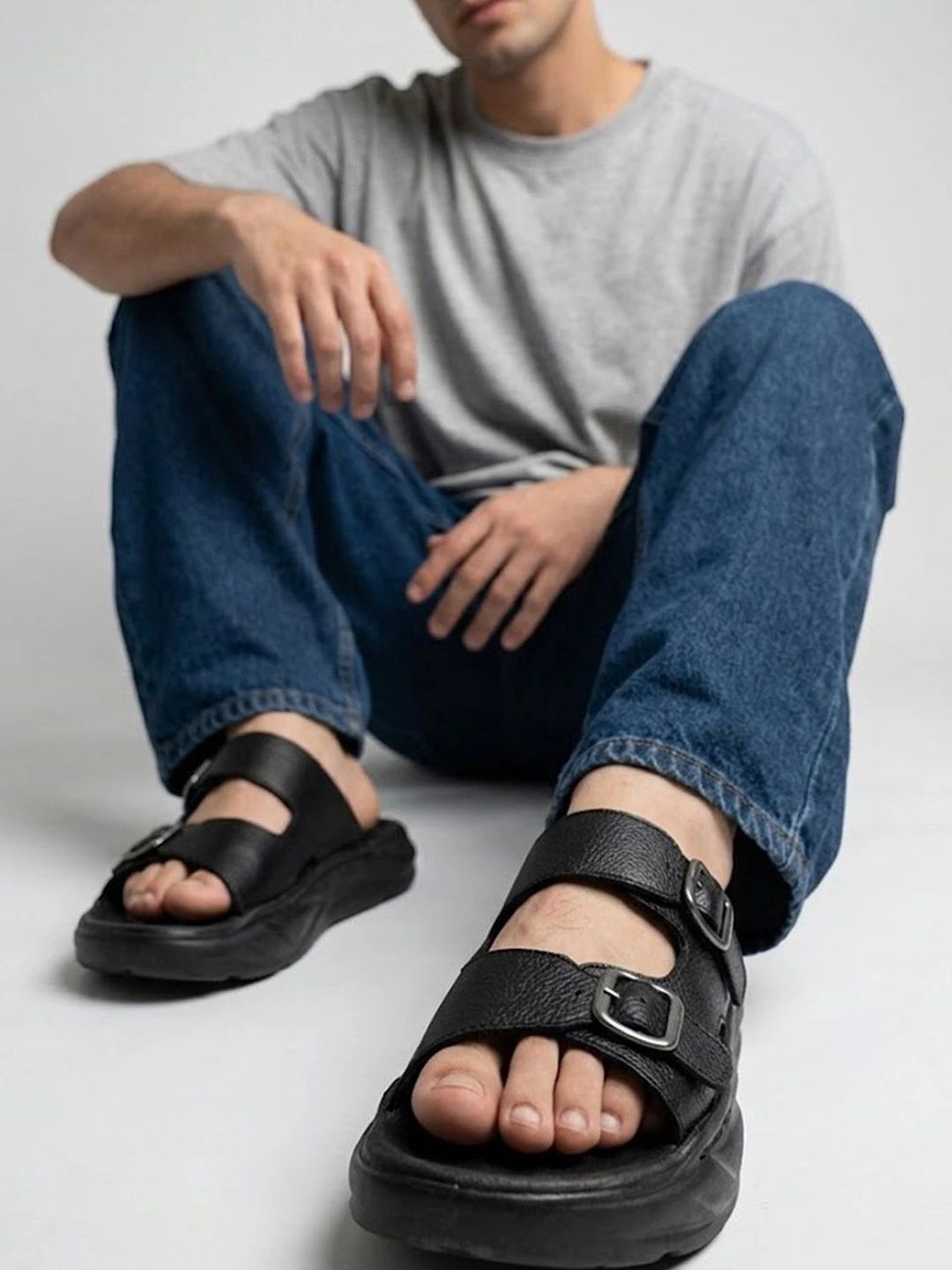 Roadster Men Sliders