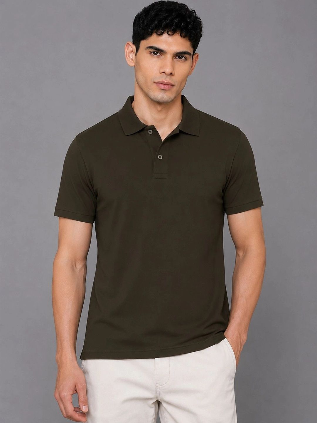Roadster Men Polo Collar T-shirt
