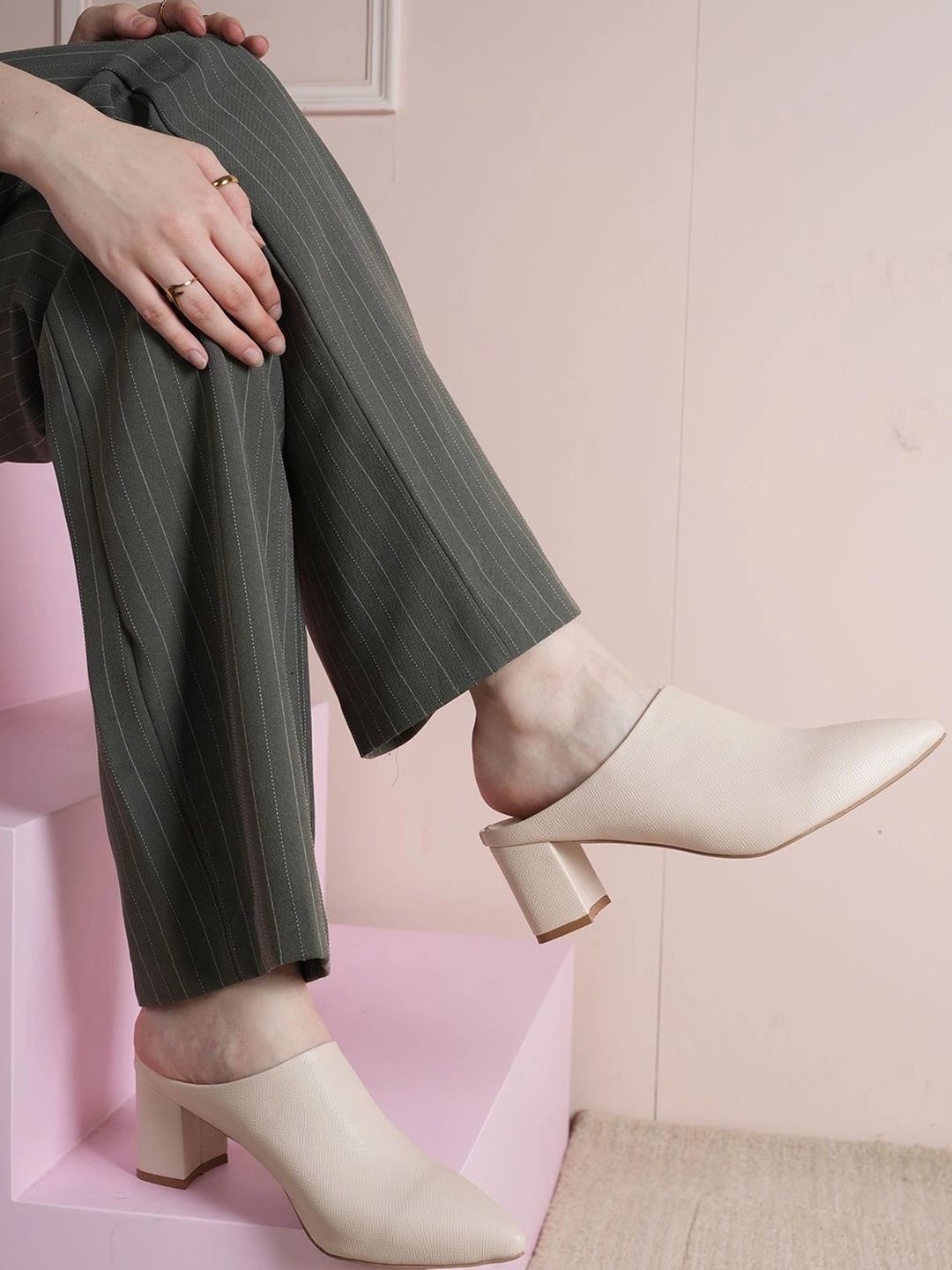 Bella Rosa Textured Party Block Mules