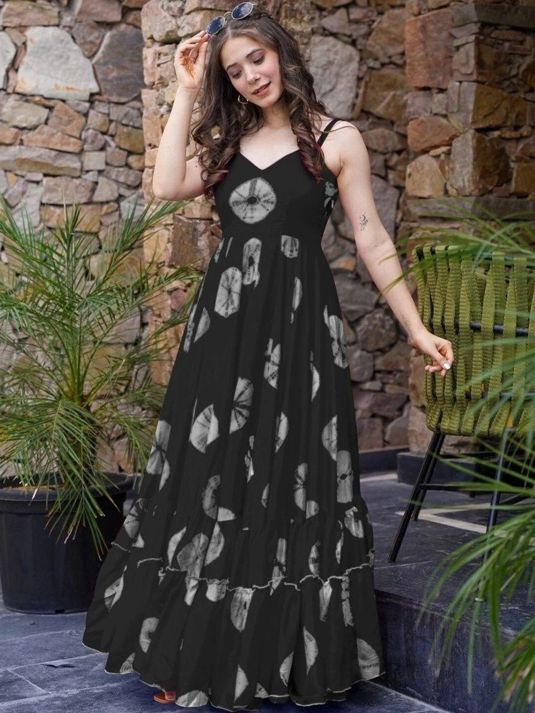 SHREE HARI CLOTH Tie and Dye Print Ruffled Maxi Dress