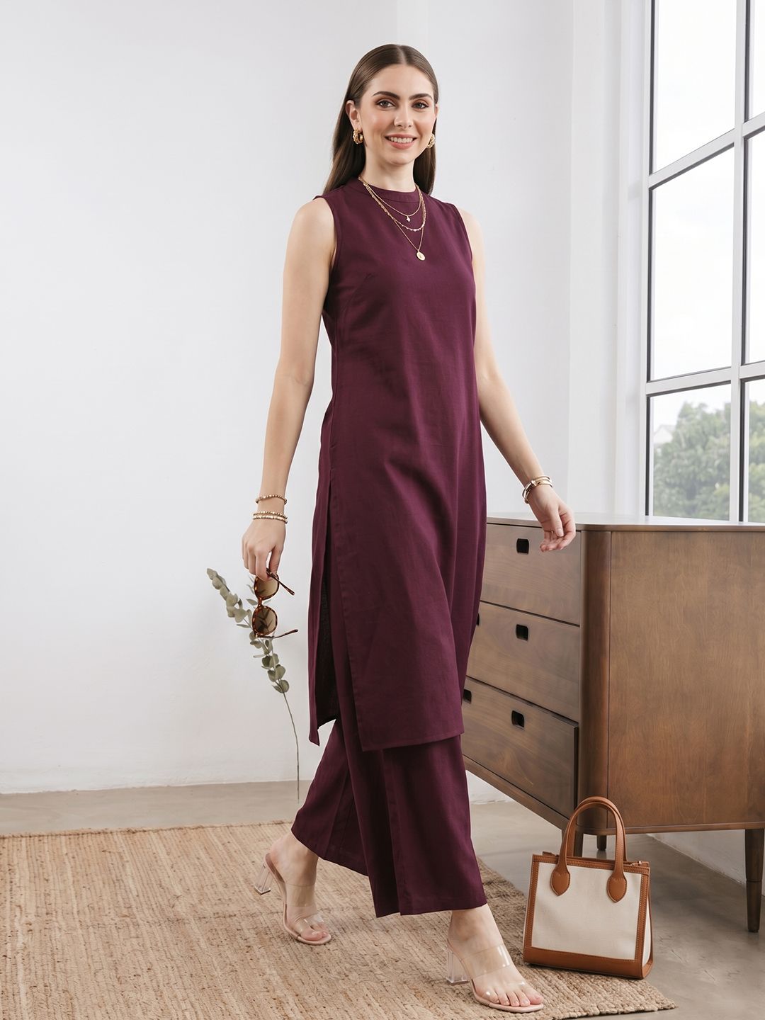 Anouk Women Solid Round Neck Cotton Kurta