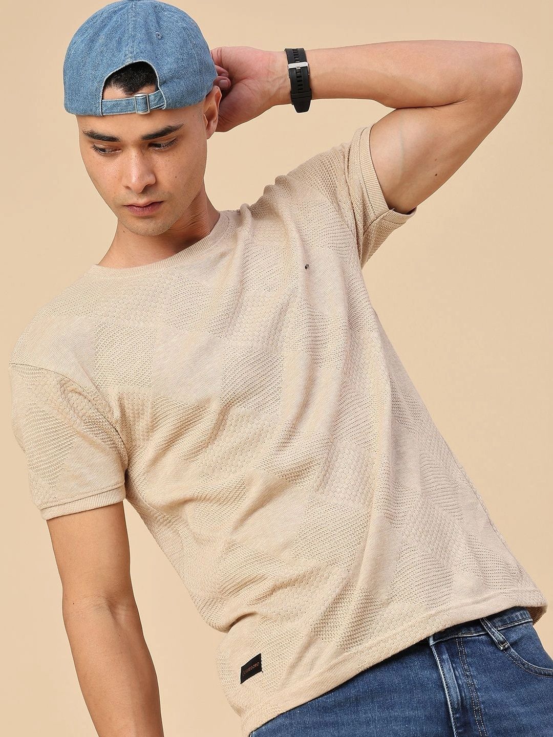 V-Mart Men Slim Fit T-shirt