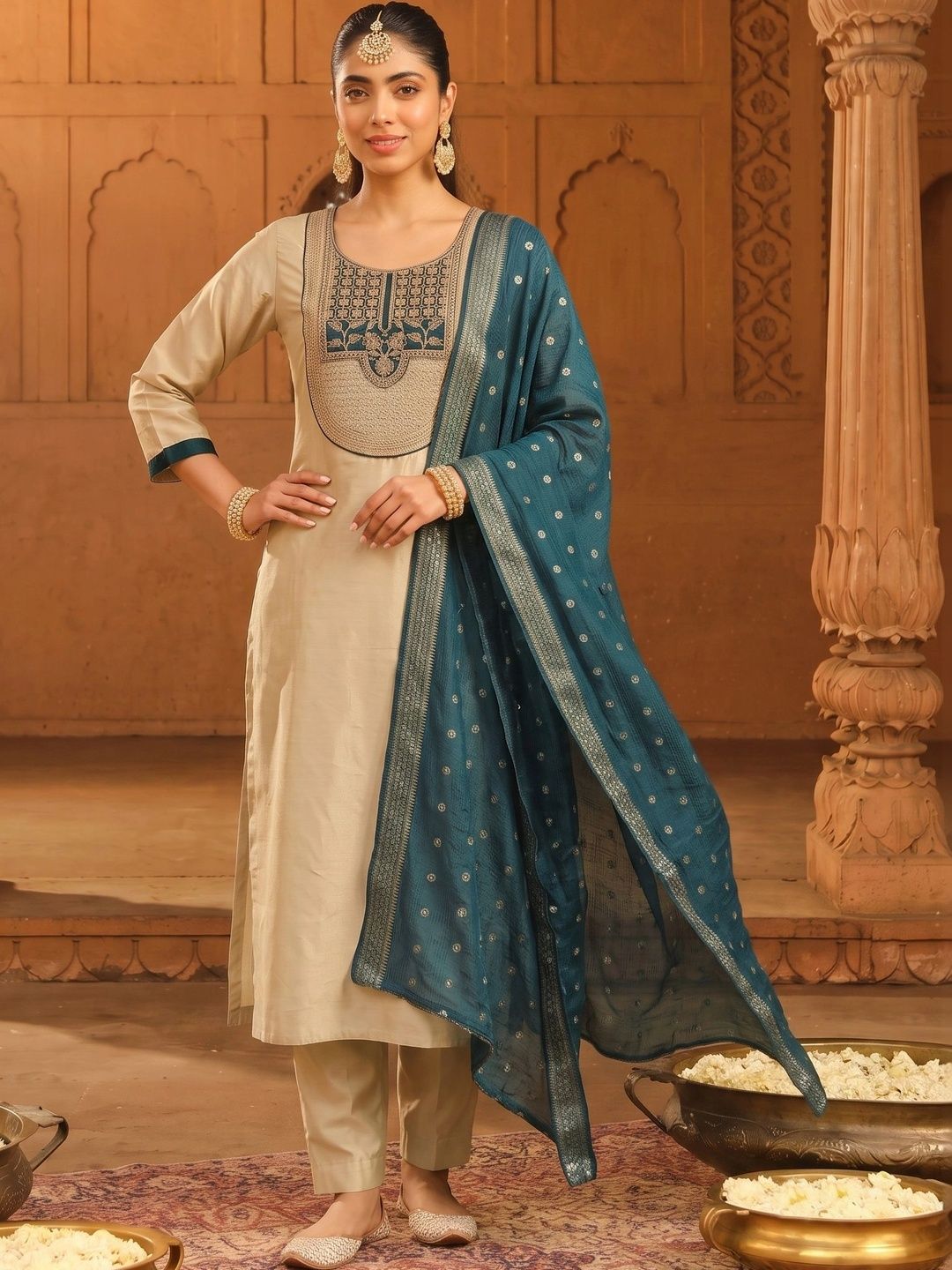 SDK FASHION Women Ethnic Motifs Embroidered Regular Thread Work Kurta with Trousers & With Dupatta
