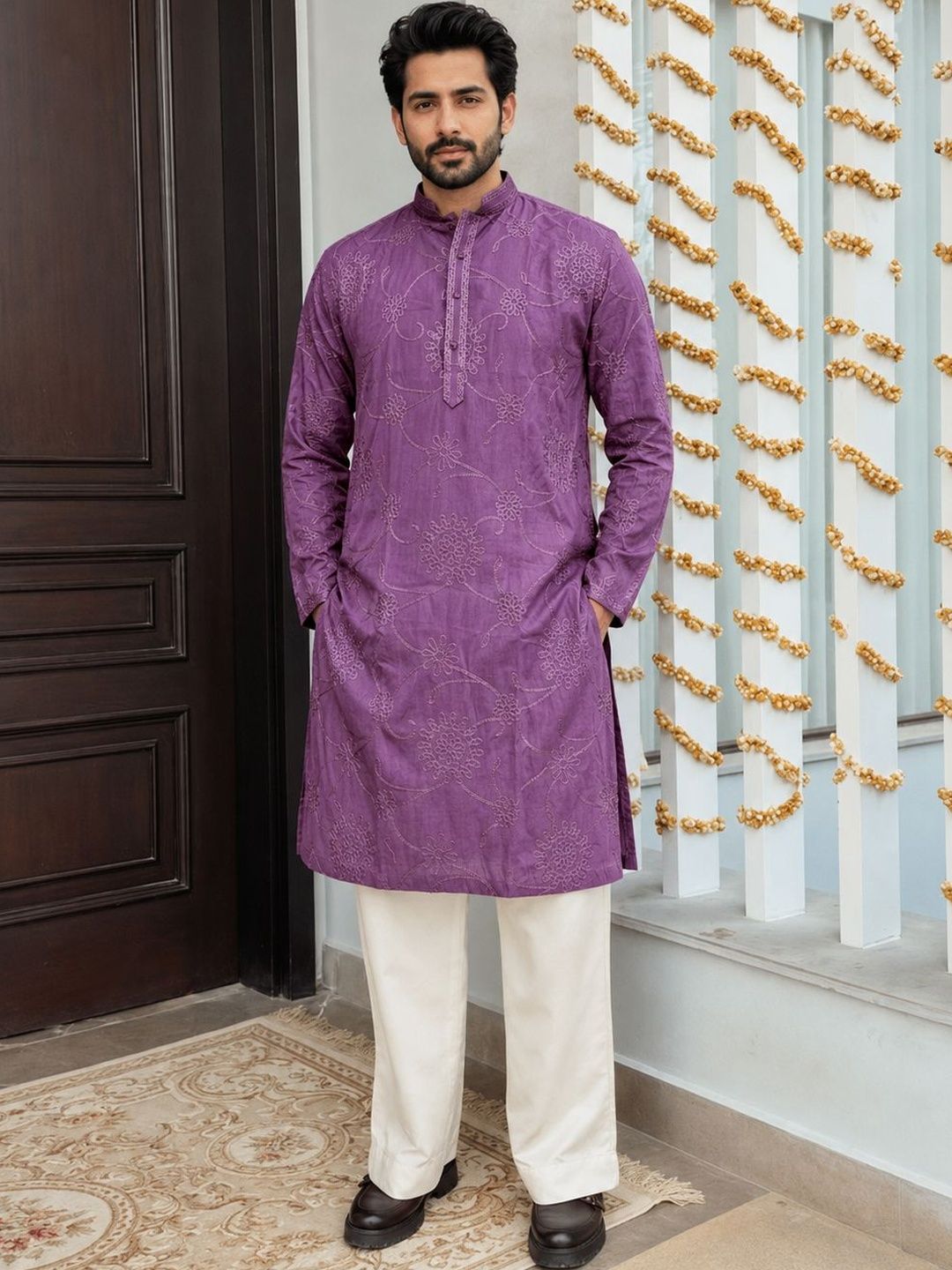 Anouk Men Chain Embroidered Thread Work Knee Length Kurta