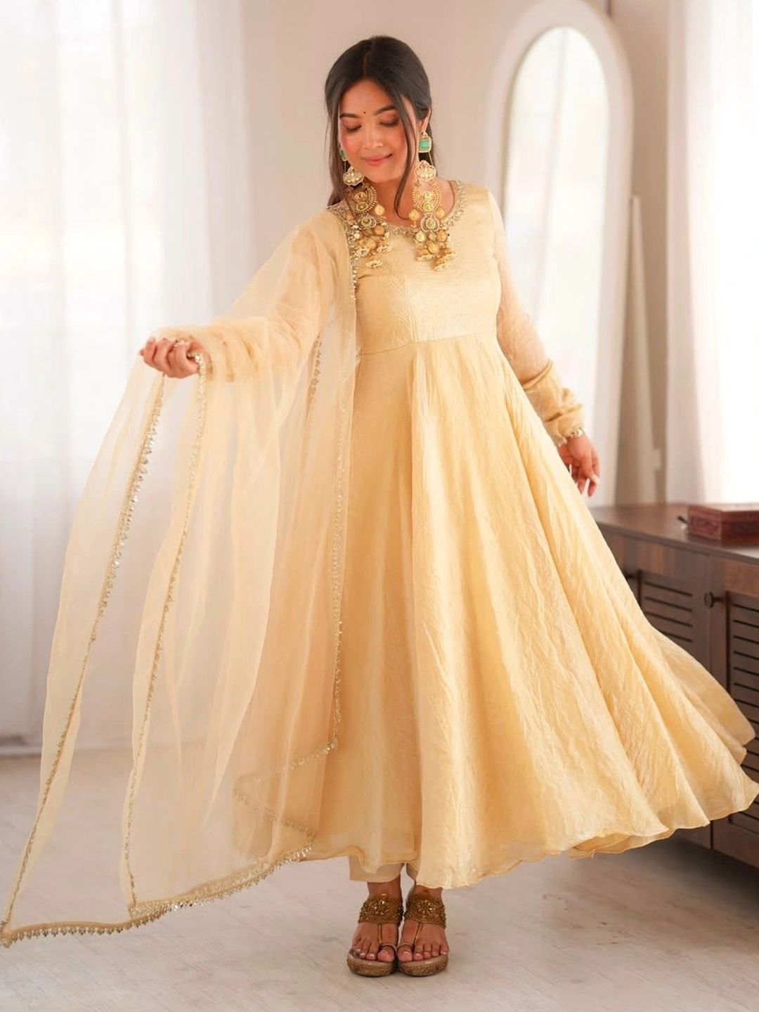 SAJAVAT ETHENIC WEAR Women Empire Thread Work Pure Silk Kurta with Pyjamas & With Dupatta