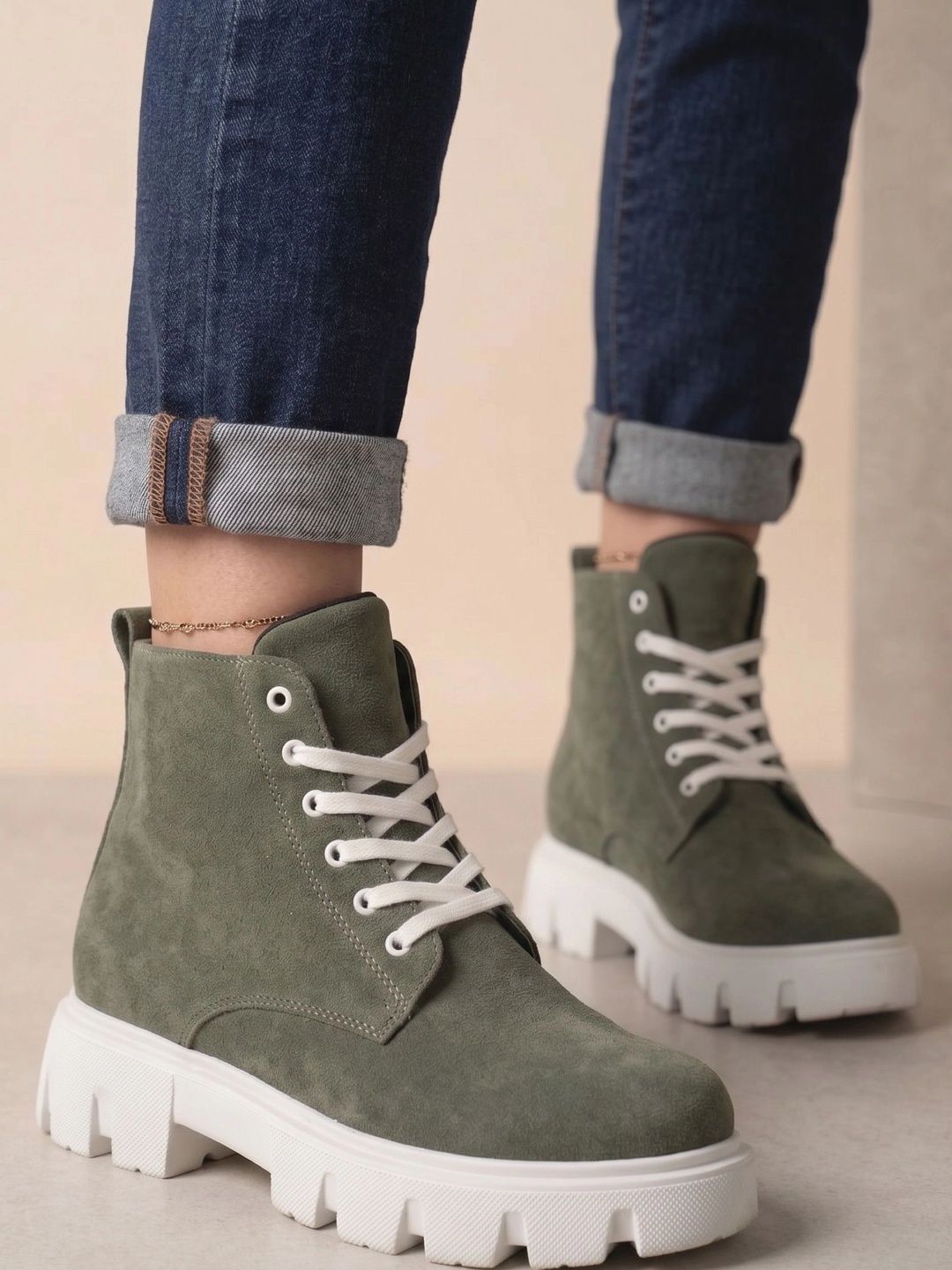 Layasa Layasa Women Round Toe Lace-Ups Regular Boots