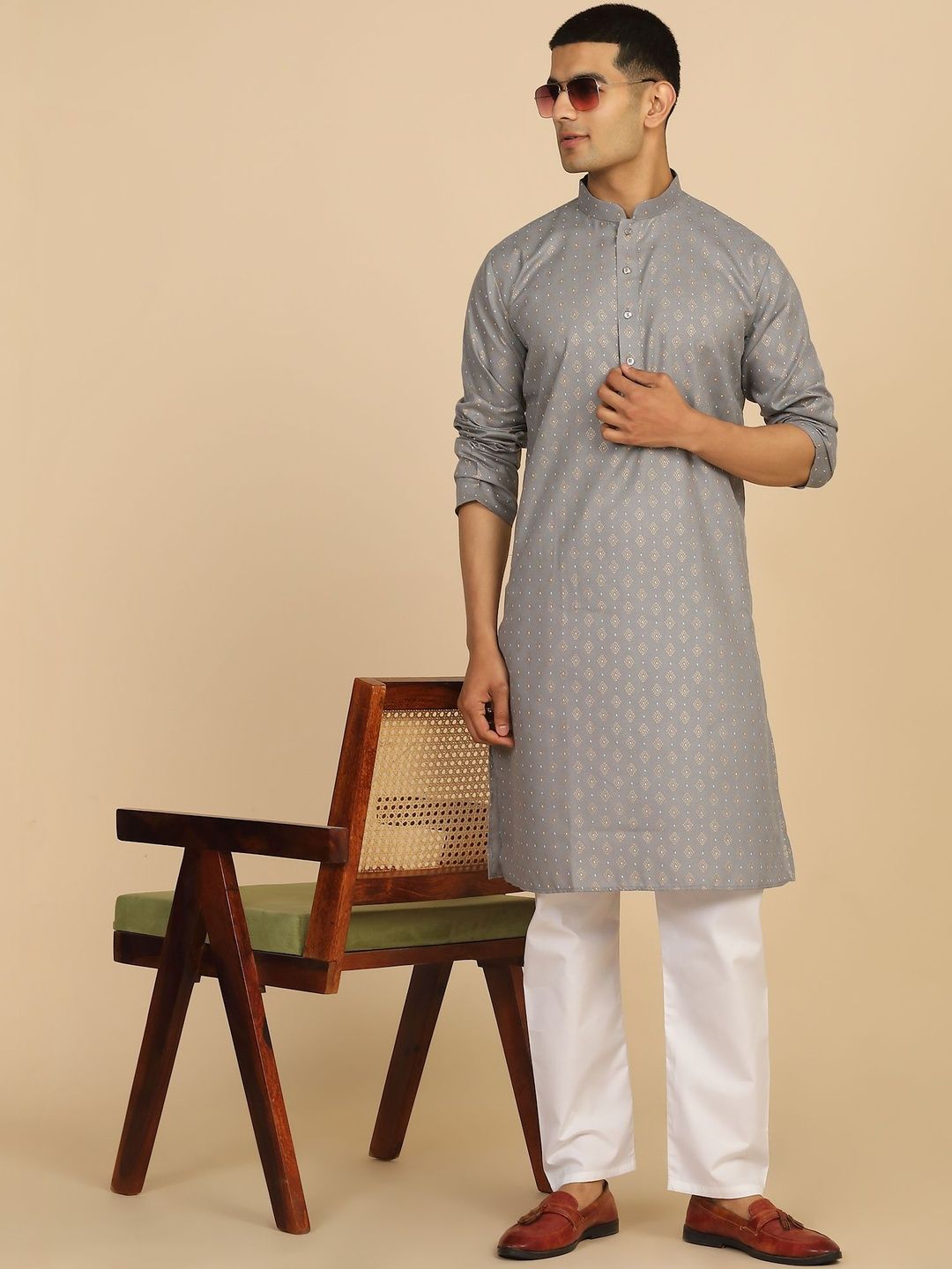 Anouk Mirage Ethnic Motifs Knee Length Grey Kurta