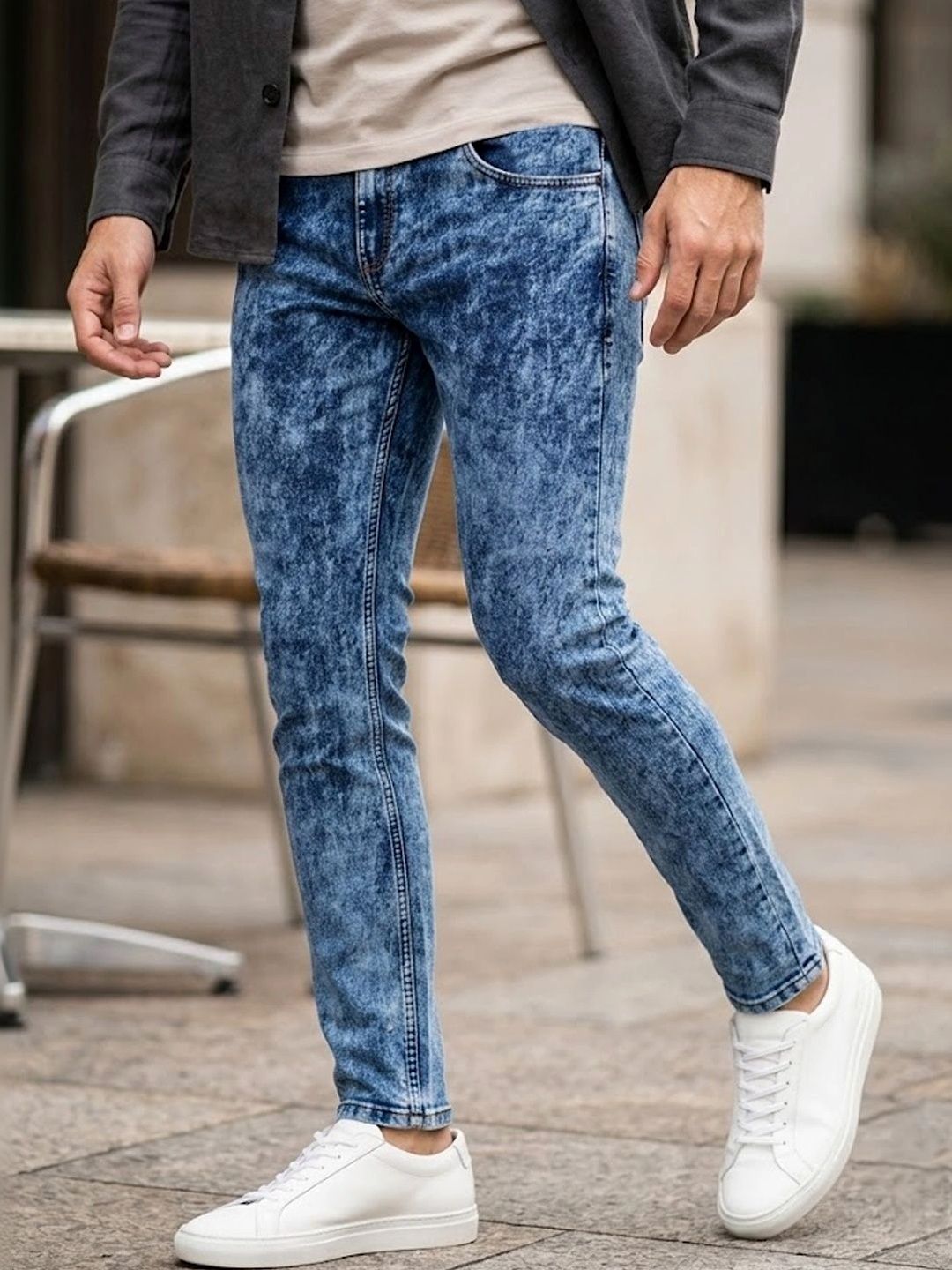 Urbano Fashion Men Regular Fit Mid-Rise Heavy Fade Stretchable Jeans