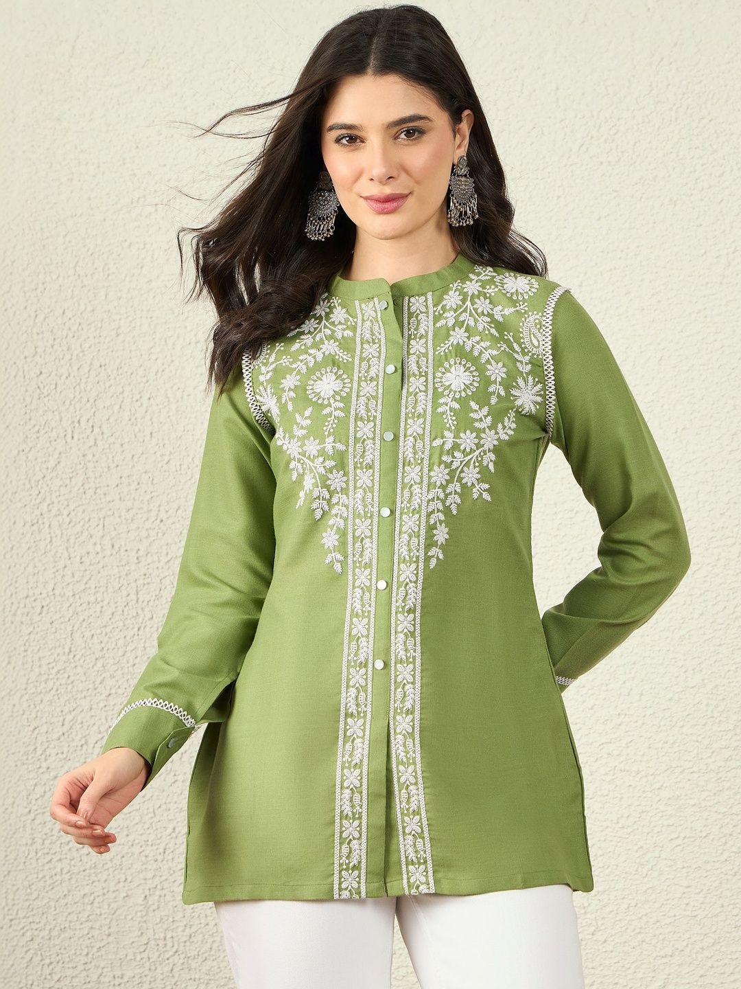 Anouk Embroidered Chikankari Chikankari Kurti