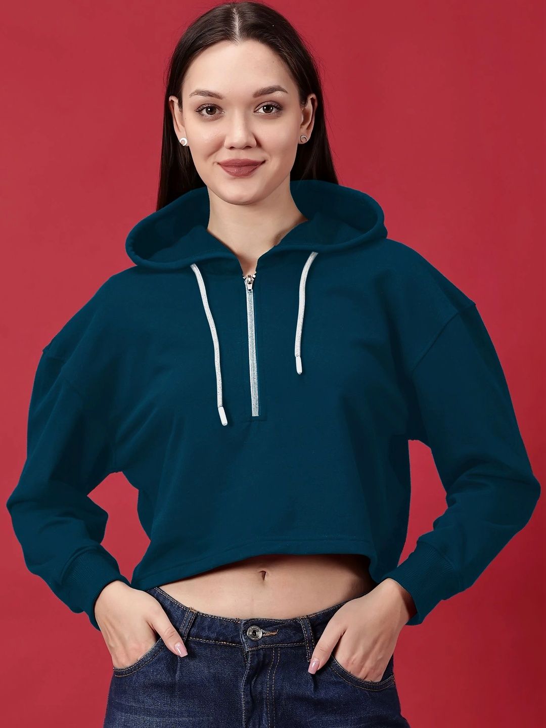 NOVIA Women Hooded Sweatshirt
