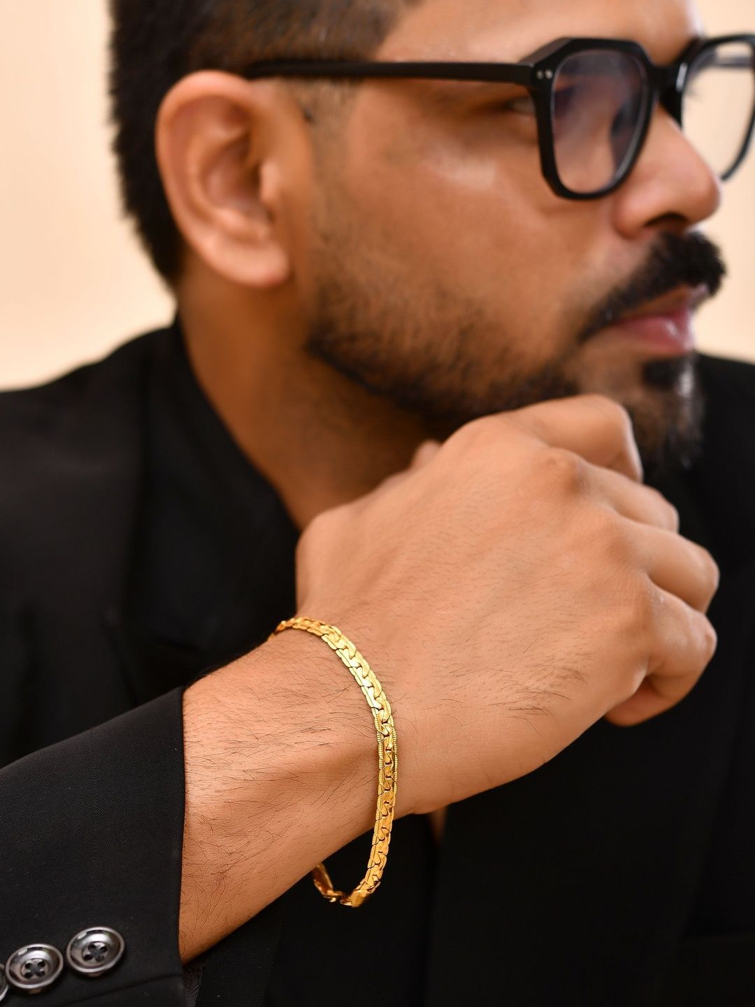 Anouk Men Handcrafted Gold-Plated Link Bracelet