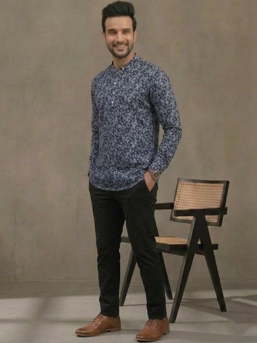 Anouk Mirage Floral Embellished Mandarin Collar Thread Work Cotton Pathani Kurta