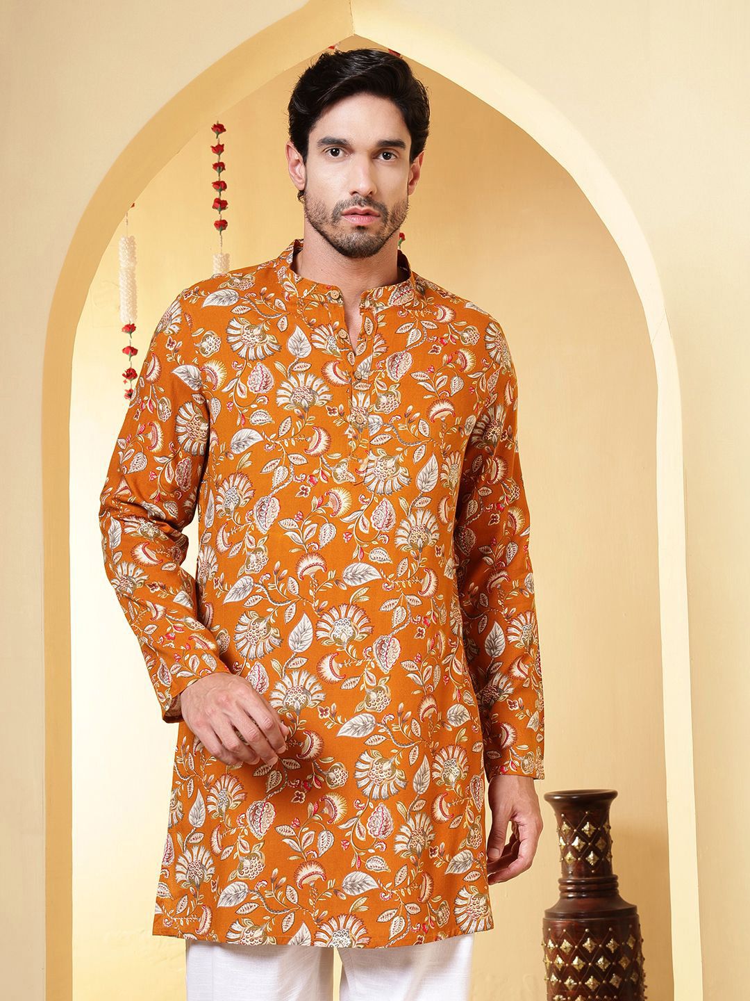 Anouk Men Floral Printed Thread Work Kurta