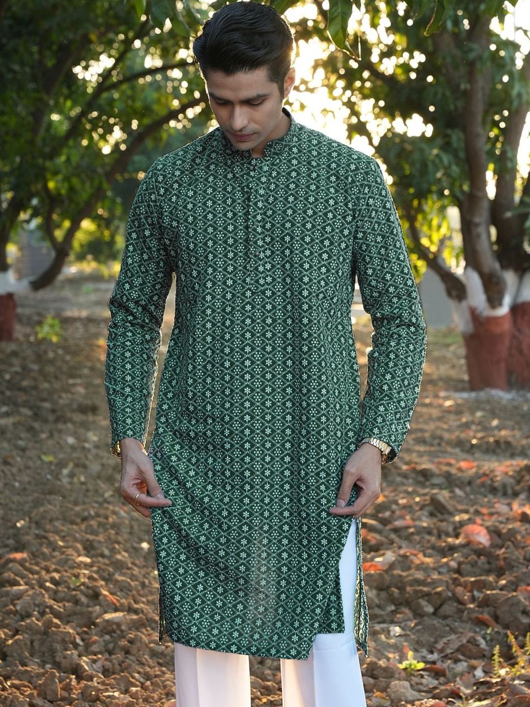 Anouk Men Geometric Embroidery Knee Length Straight Kurta