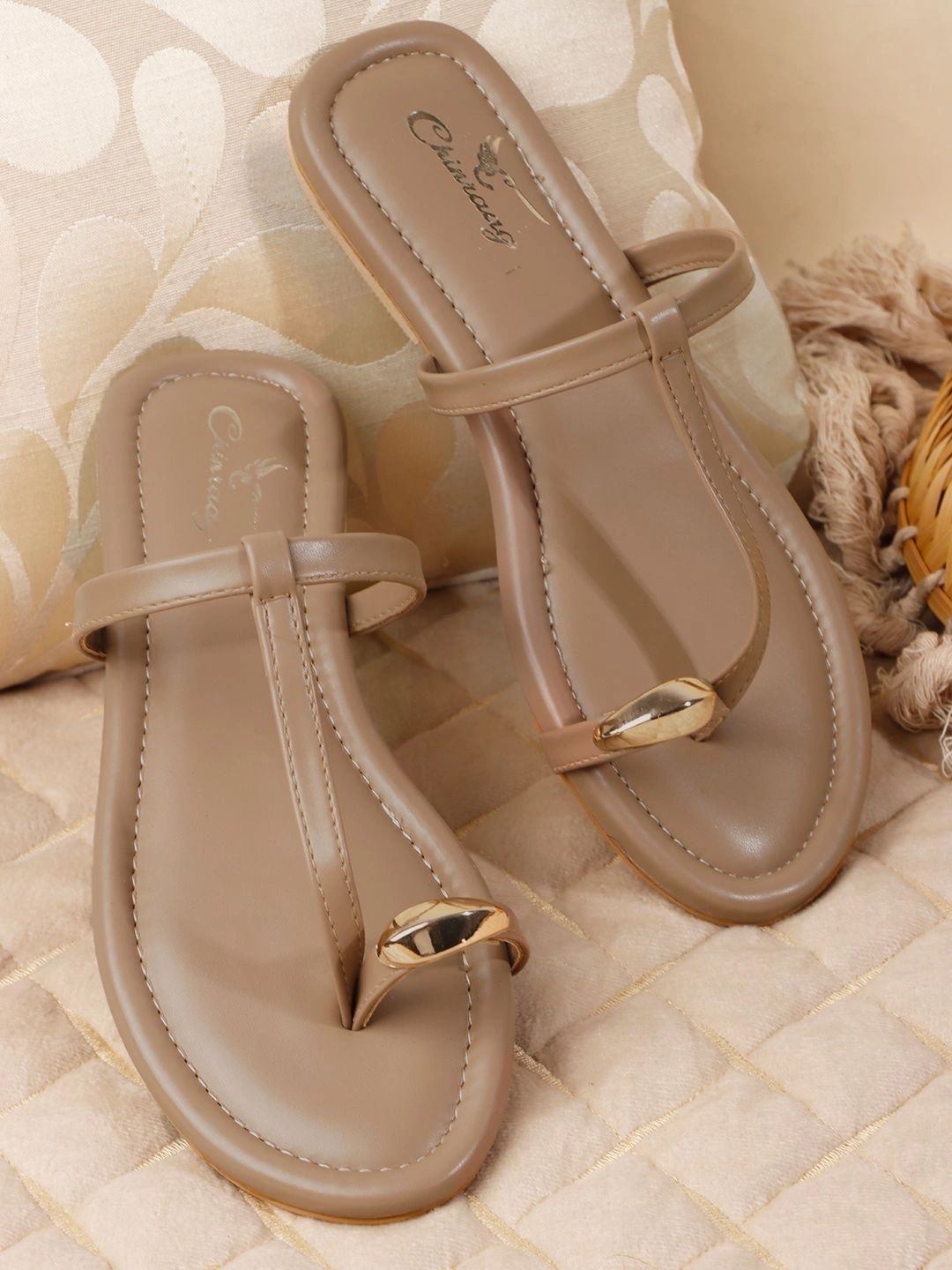 CHINRAAG Women One Toe Flats