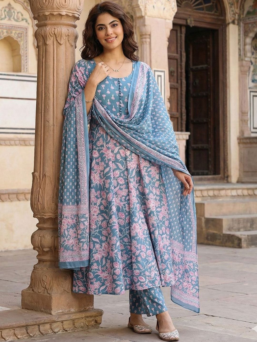 Anouk Women Floral Printed Empire Pure Cotton Kurta with Trousers & With Dupatta