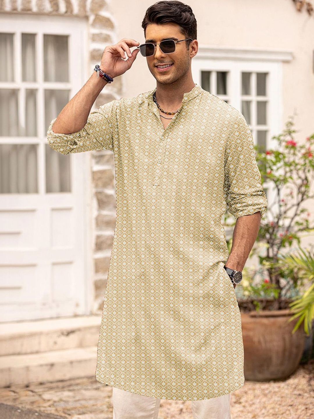 Anouk Men Geometric Embroidery Knee Length Straight Kurta