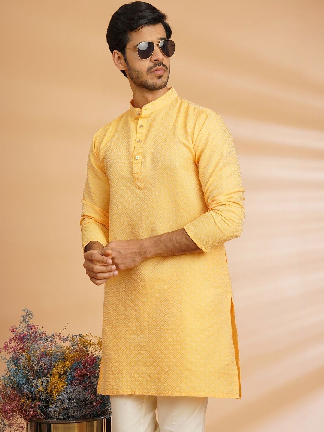 Anouk Men Embroidered Thread Work Jacquard Kurta