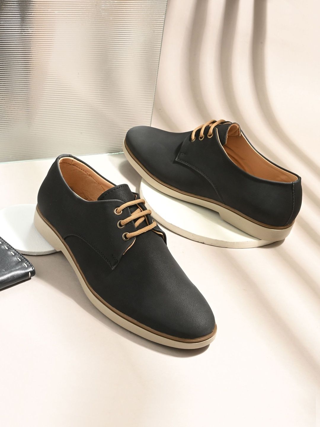 Anouk Men Round Toe Lace-Ups Formal Derbys