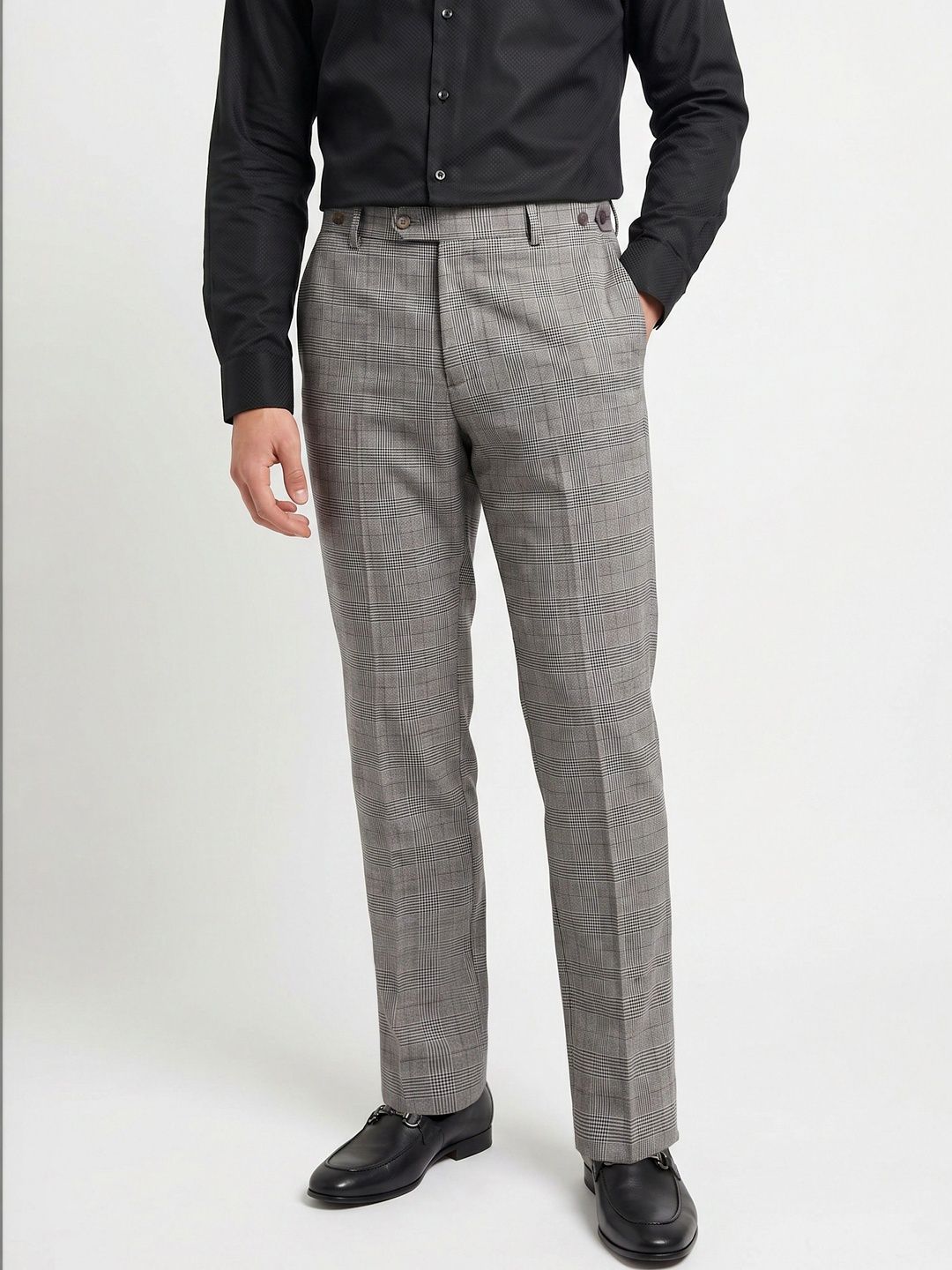 THE BEAR HOUSE Men Checked Trousers