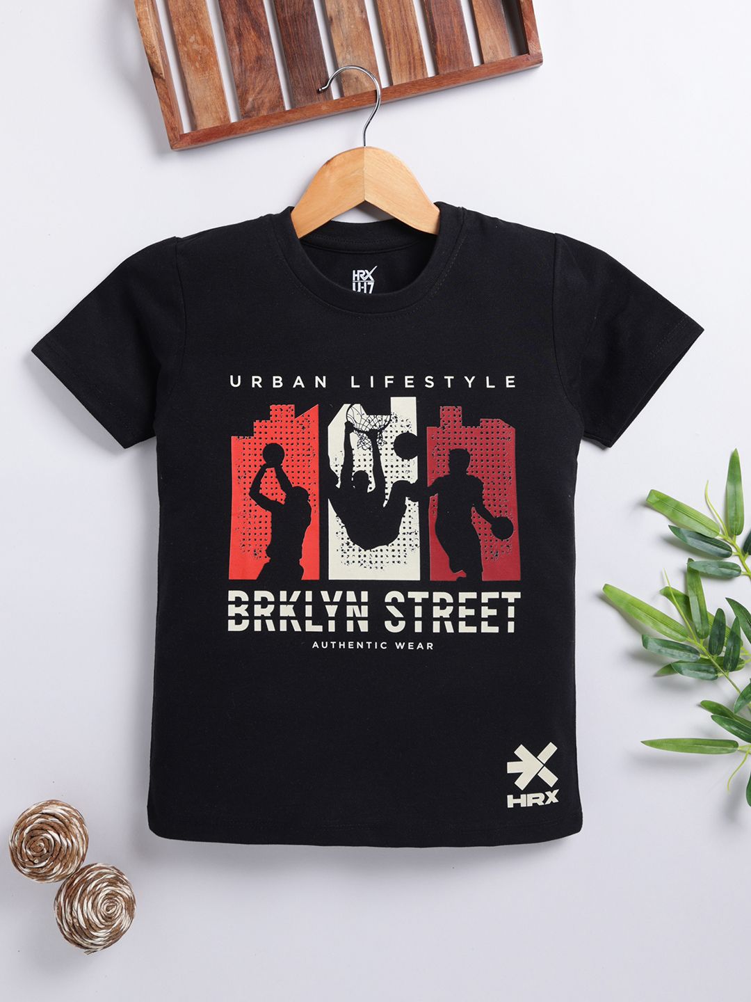 HRX by Hrithik Roshan HRX by Hrithik Roshan Boys Graphic Printed T-shirt