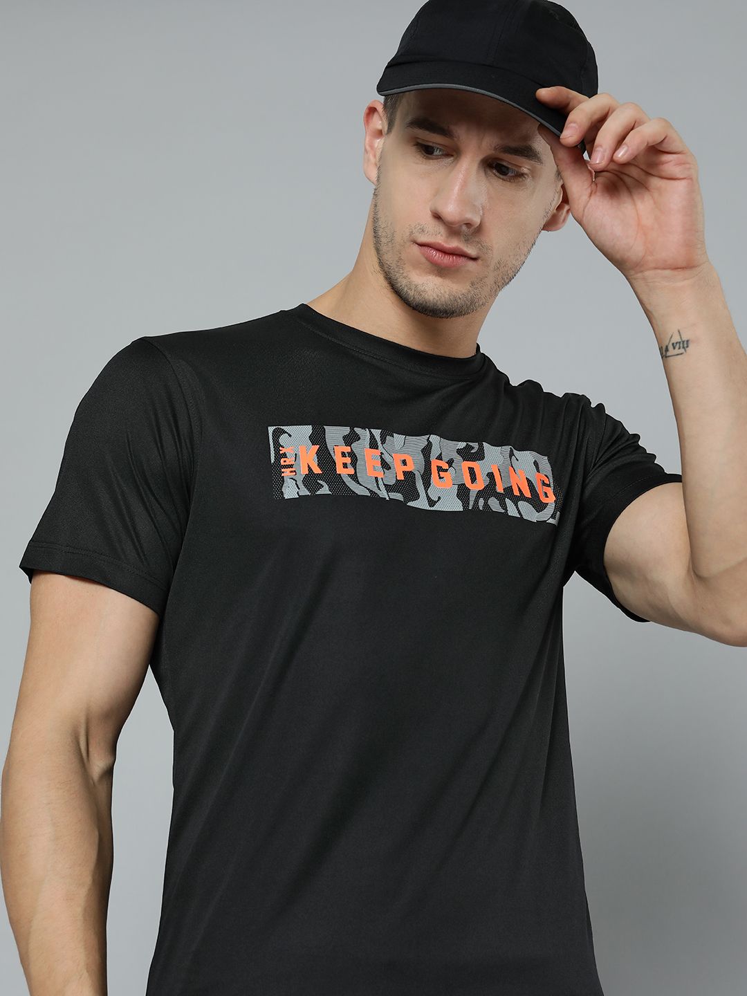 HRX By Hrithik Roshan Training Men Jet Black Rapid-Dry Typography Regular Fit Tshirts
