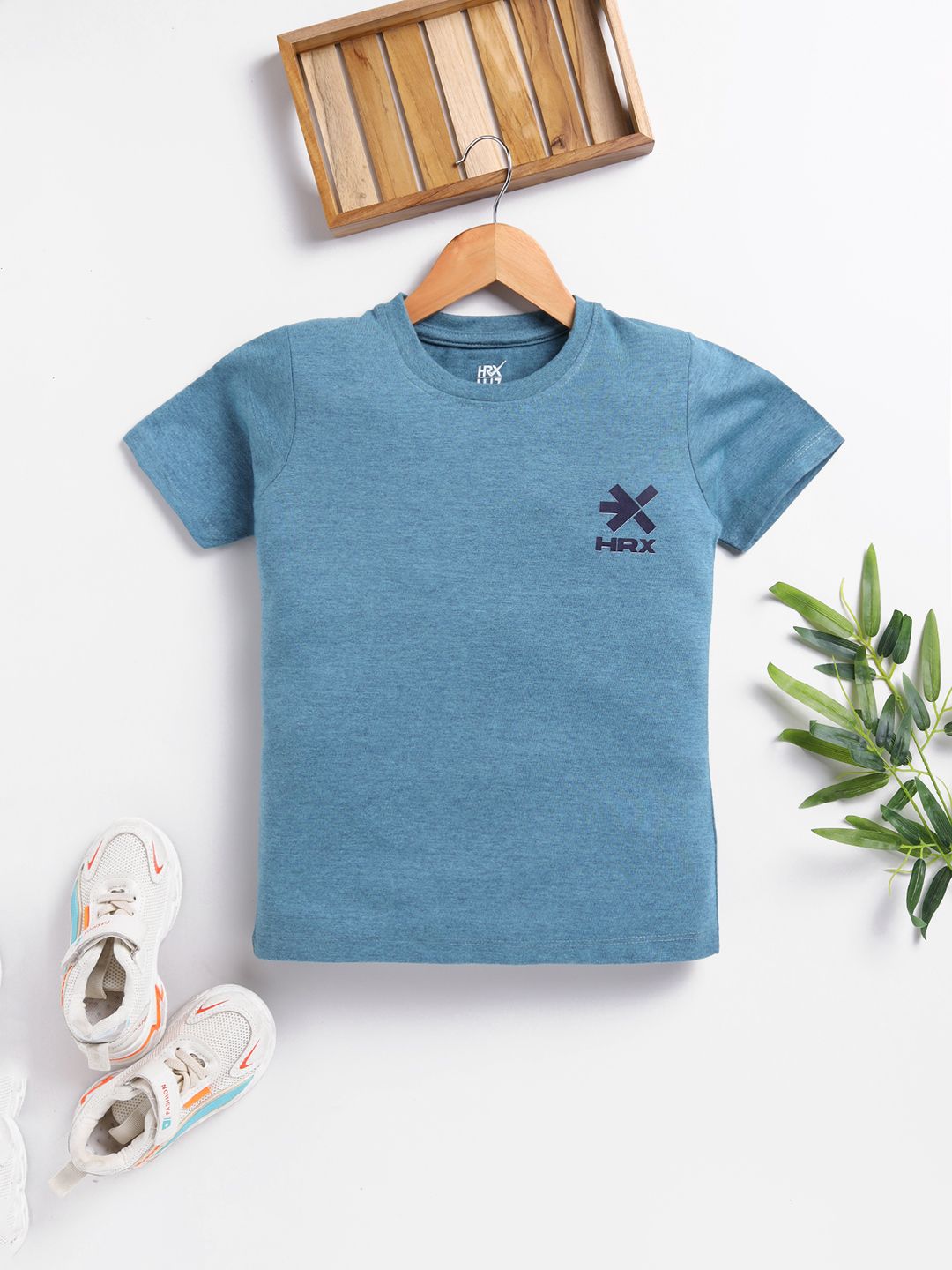 HRX by Hrithik Roshan HRX by Hrithik Roshan Boys Solid Sporty T-Shirt