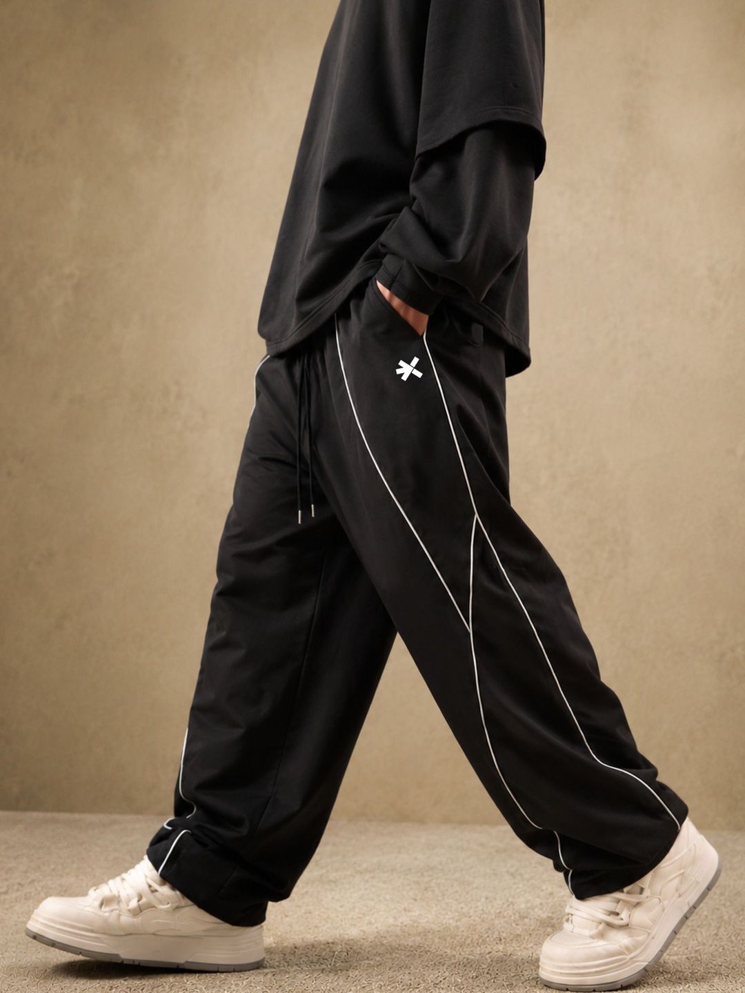 HRX by Hrithik Roshan Men Relaxed Fit Training Track Pants