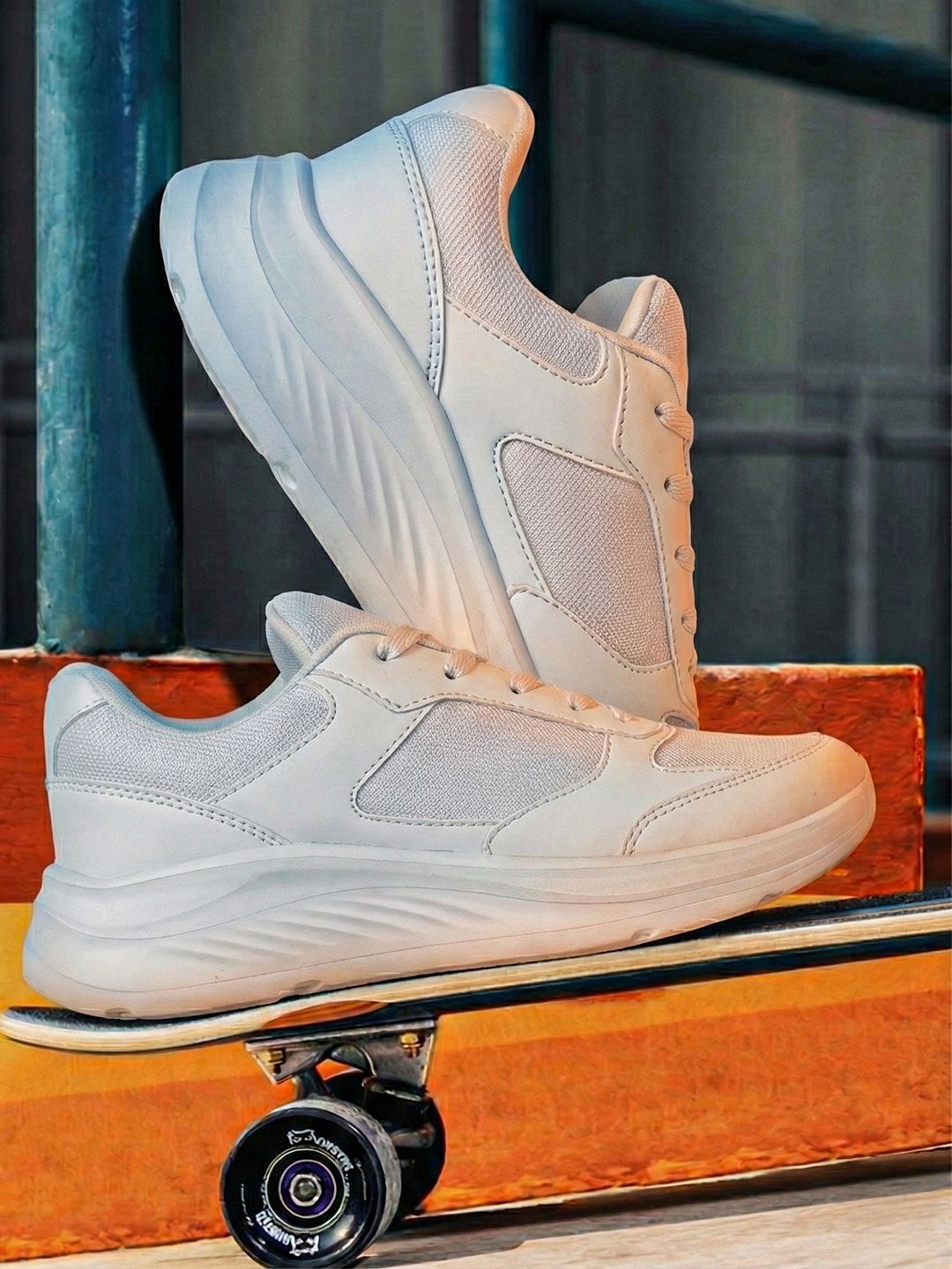 HRX by Hrithik Roshan Men Running Shoes