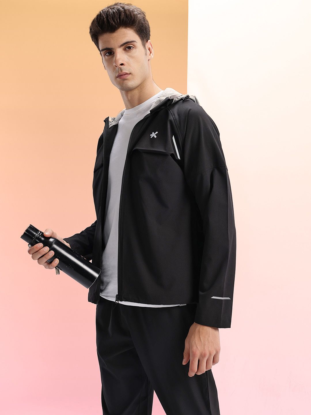 HRX by Hrithik Roshan Rapid-Dry Colourblocked Running Tracksuit