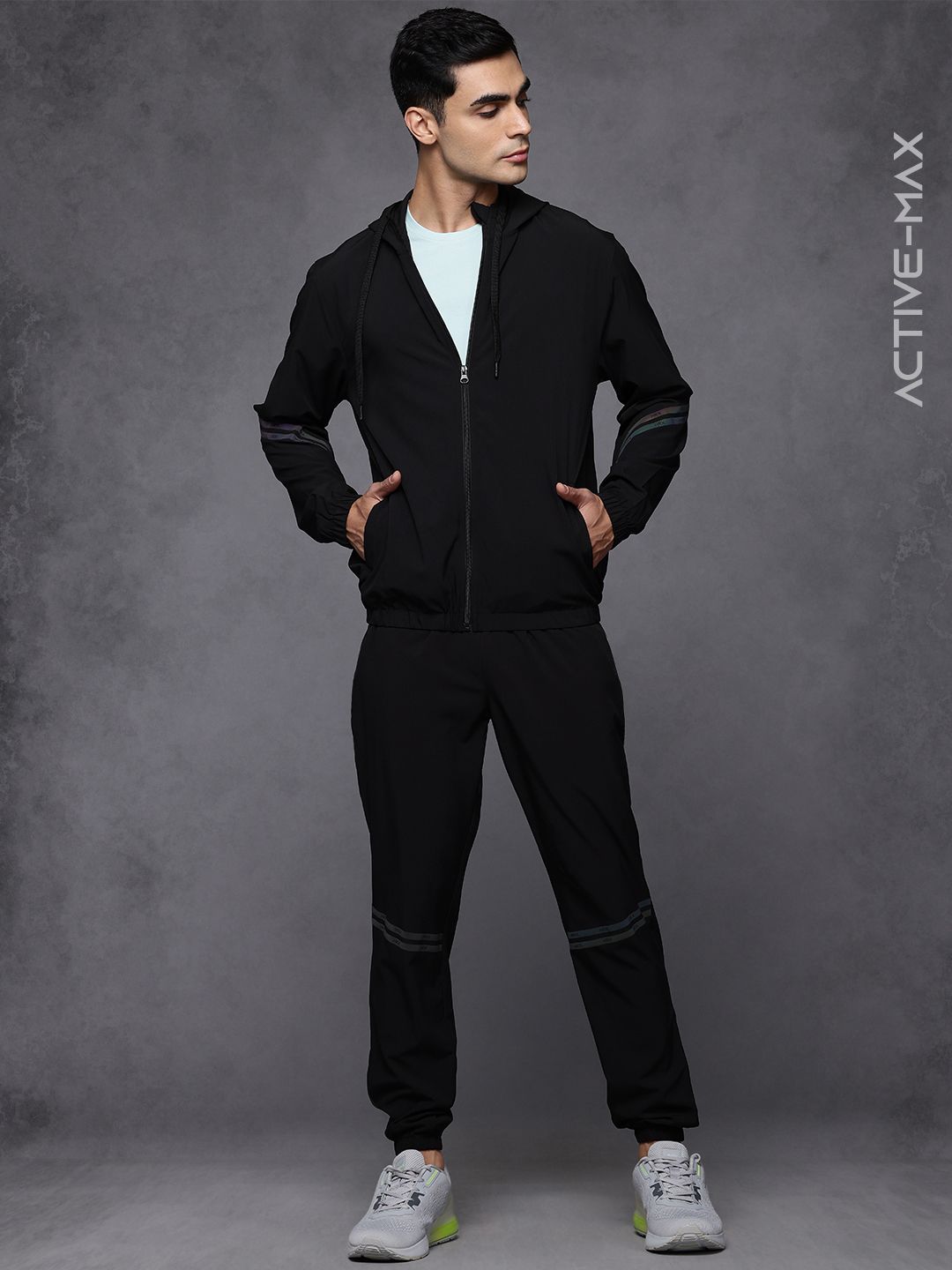 HRX by Hrithik Roshan Men Rapid-Dry Hooded Running Tracksuit