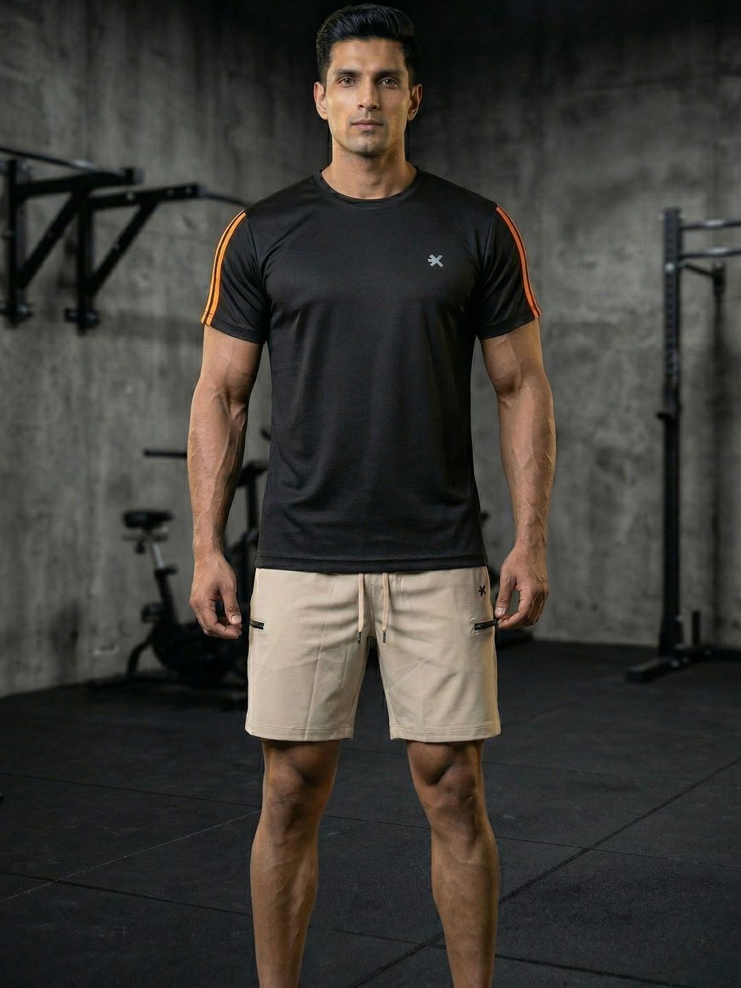 HRX by Hrithik Roshan Brand Logo Colourblocked Round Neck Regular Fit T-shirt