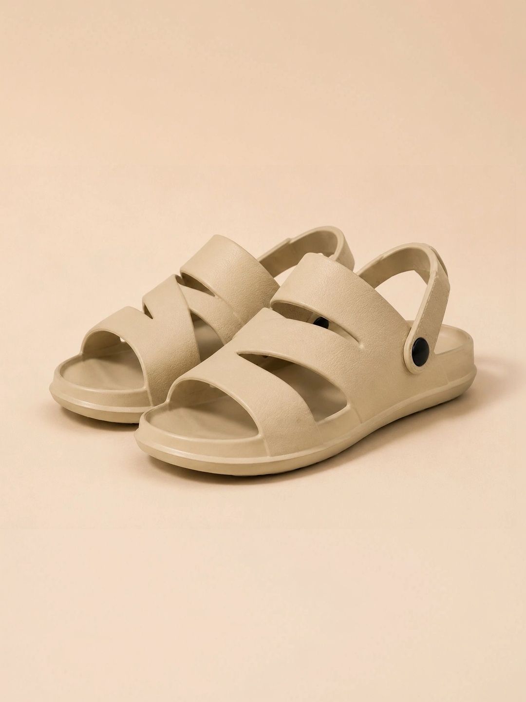 Roadster Men Comfort Sandals