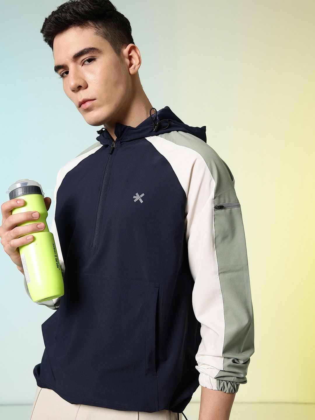 HRX by Hrithik Roshan Colourblocked Hooded Running Sporty Jacket