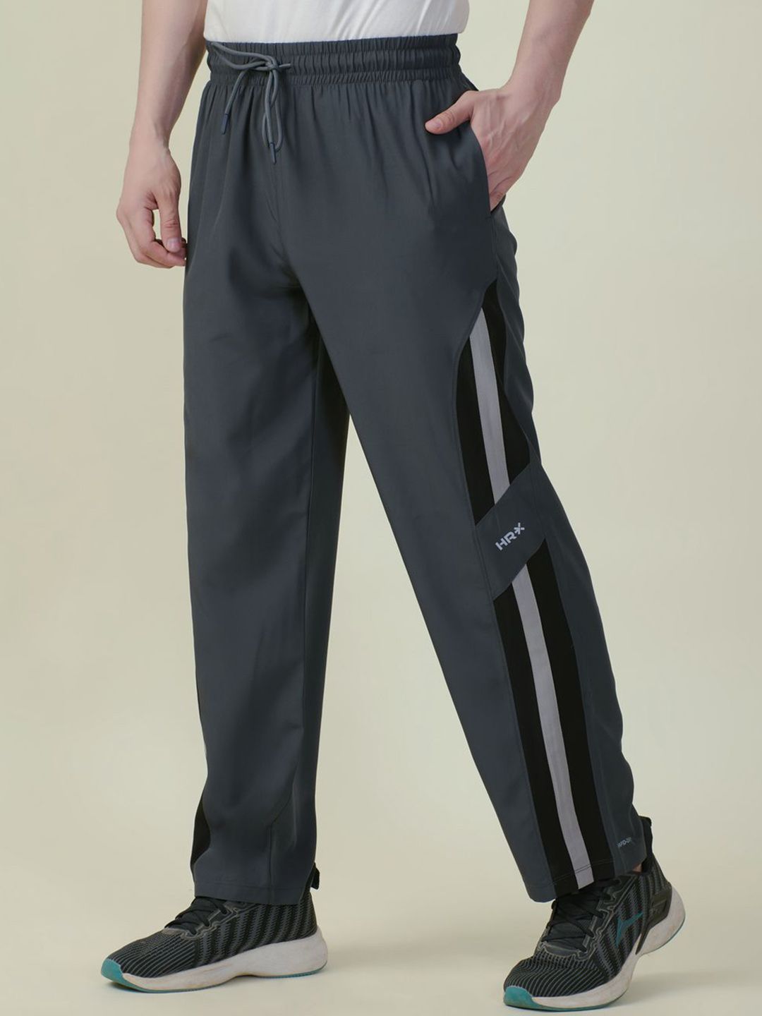 HRX by Hrithik Roshan Men Mid-Rise Track Pants