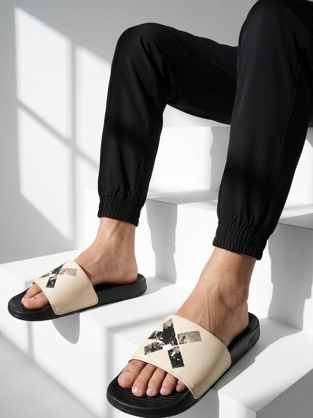 HRX by Hrithik Roshan Unisex Printed Sliders