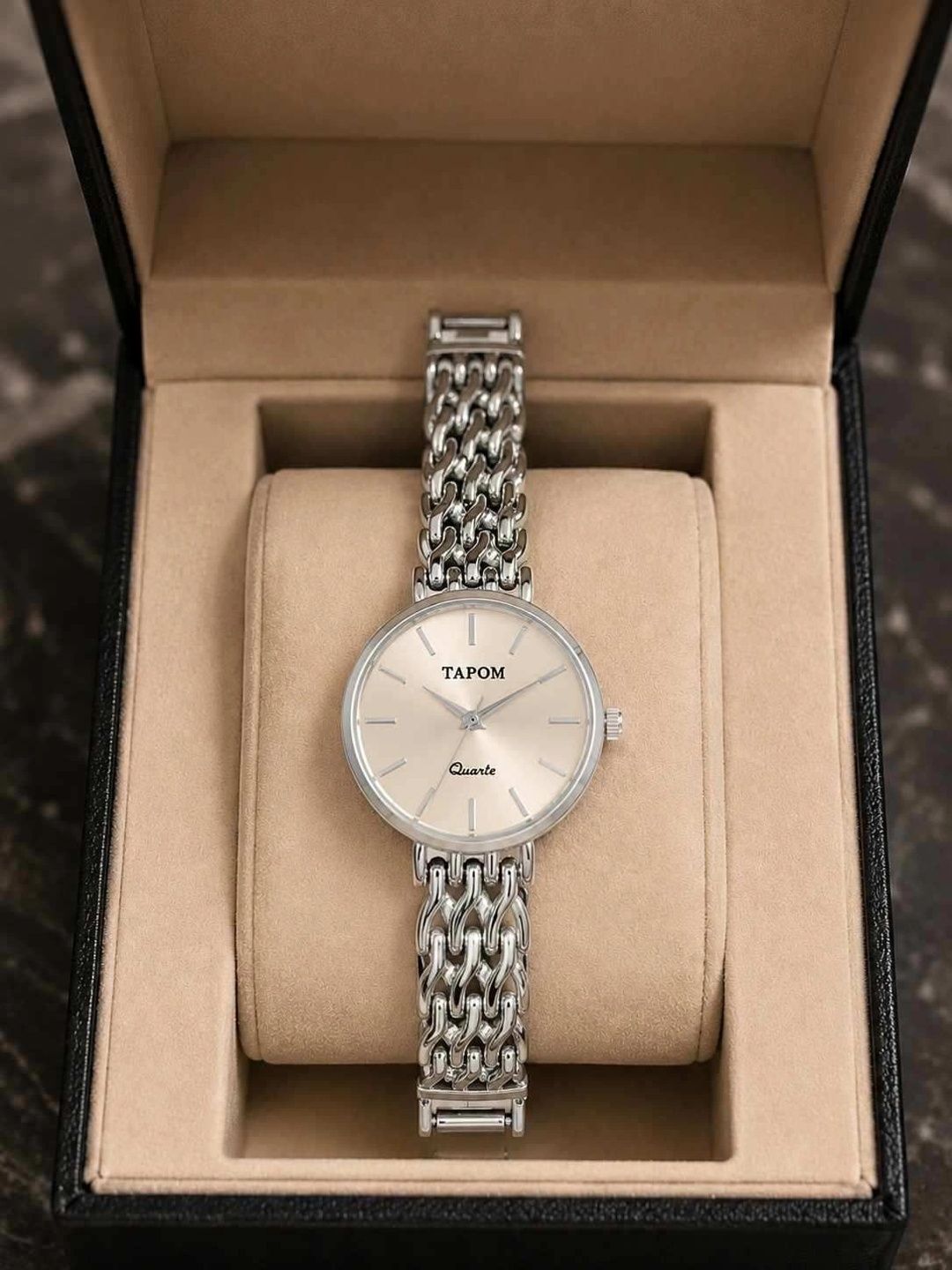 TAPOM TAPOM Women Dial & Bracelet Style Straps Analogue Watch TPM-ROUND-W-BRTL-NEW-SLV-13