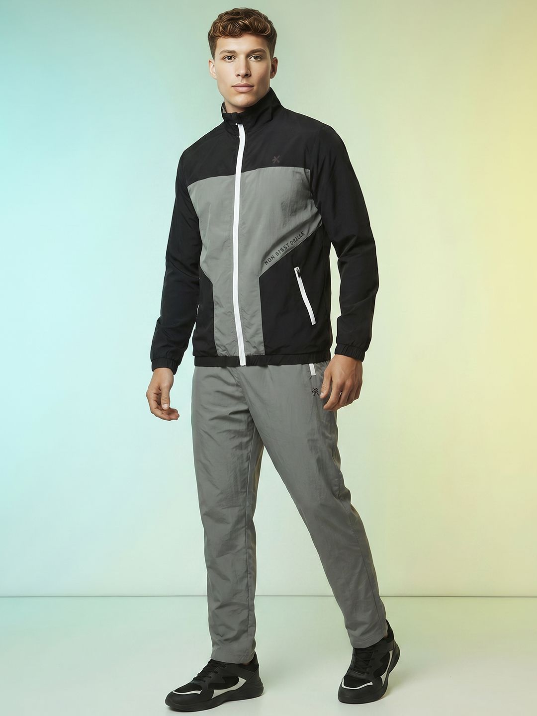 HRX by Hrithik Roshan Colourblocked Mock Collar Tracksuit