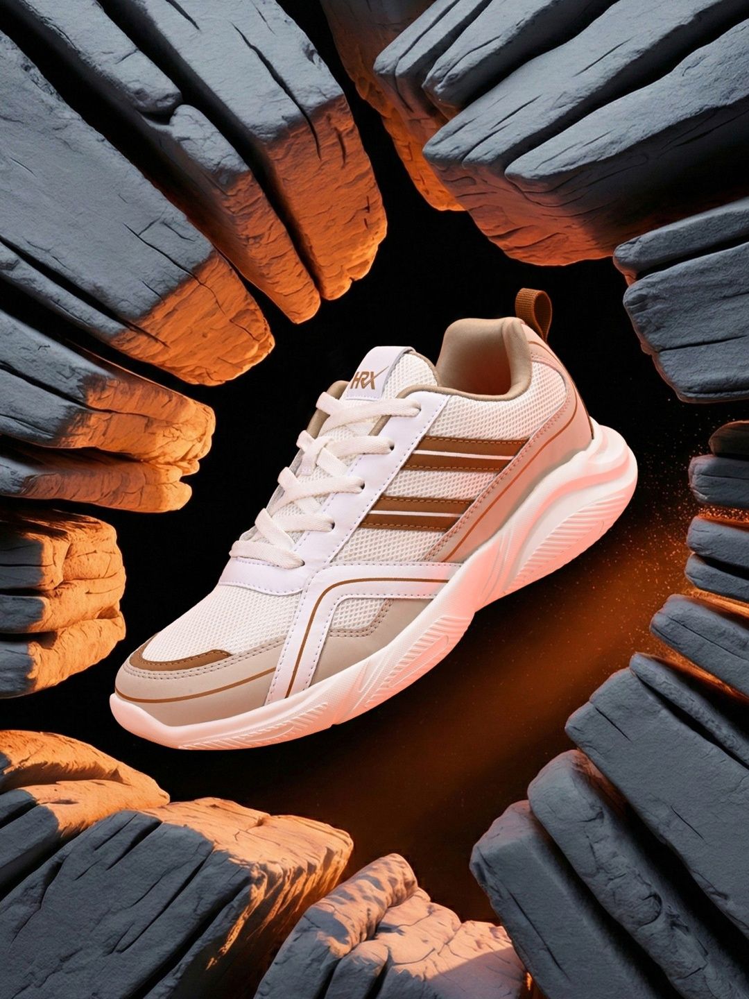 HRX by Hrithik Roshan Men Training or Gym Non-Marking Shoes