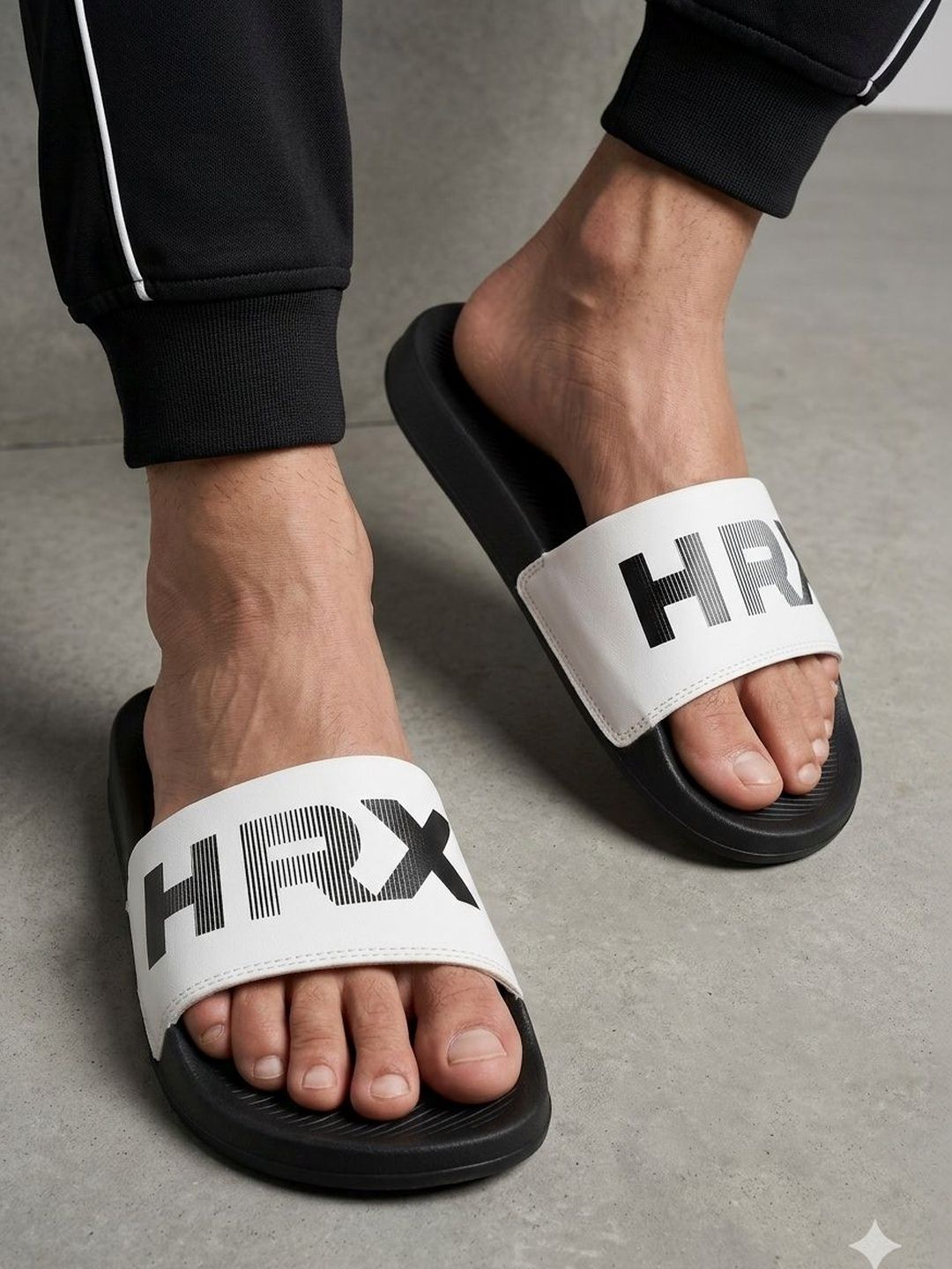 HRX by Hrithik Roshan Unisex Printed Sliders