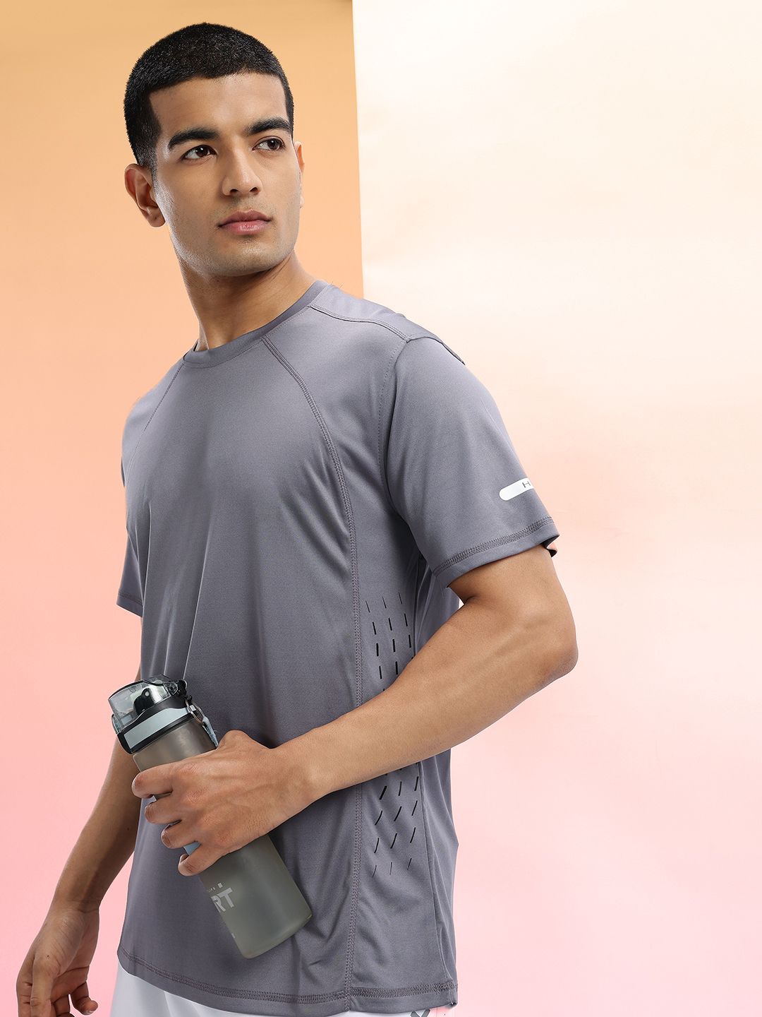HRX by Hrithik Roshan Rapid-Dry Training T-shirt with Reflective Elements